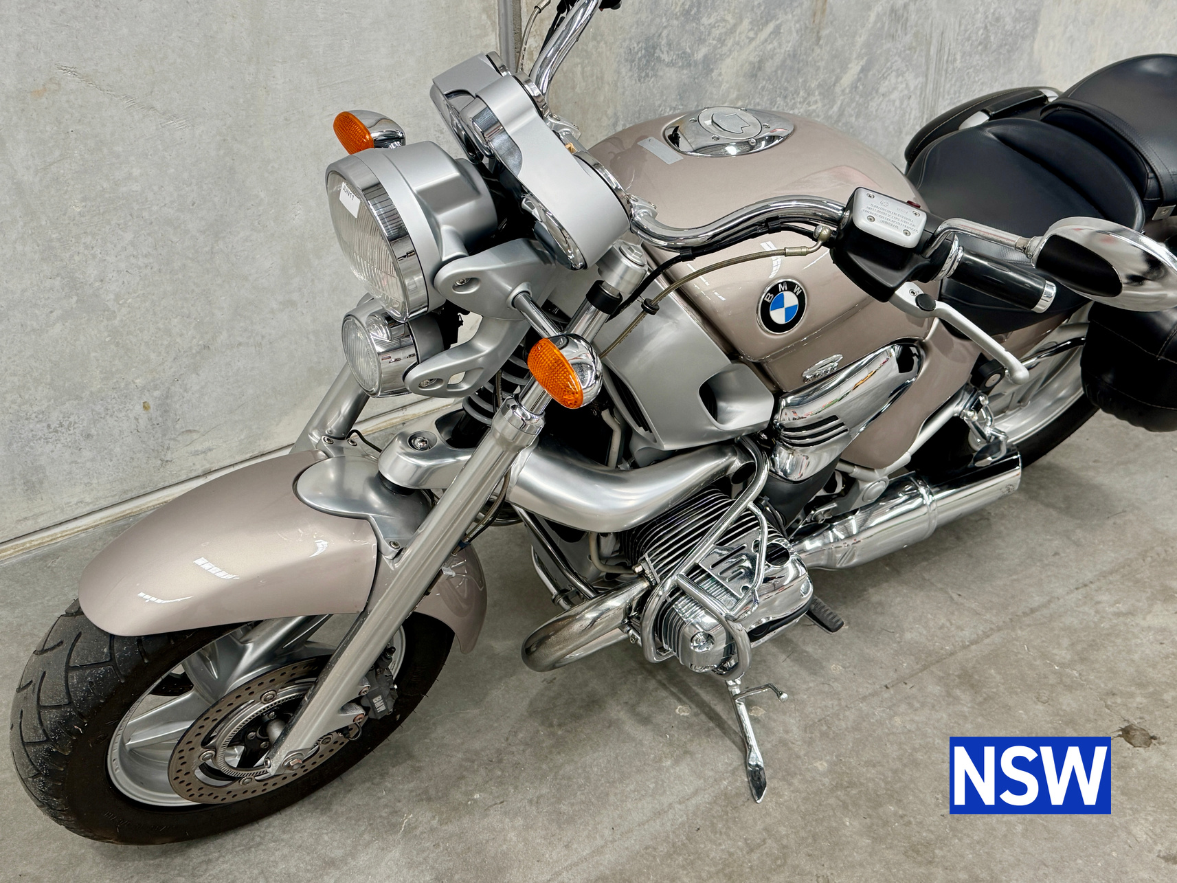 2004 BMW R1200C MONTAUK CRUISER