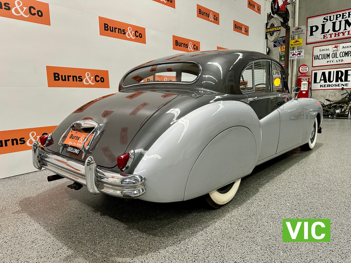 1954 JAGUAR MK VII 6 CYL AUTO SALOON