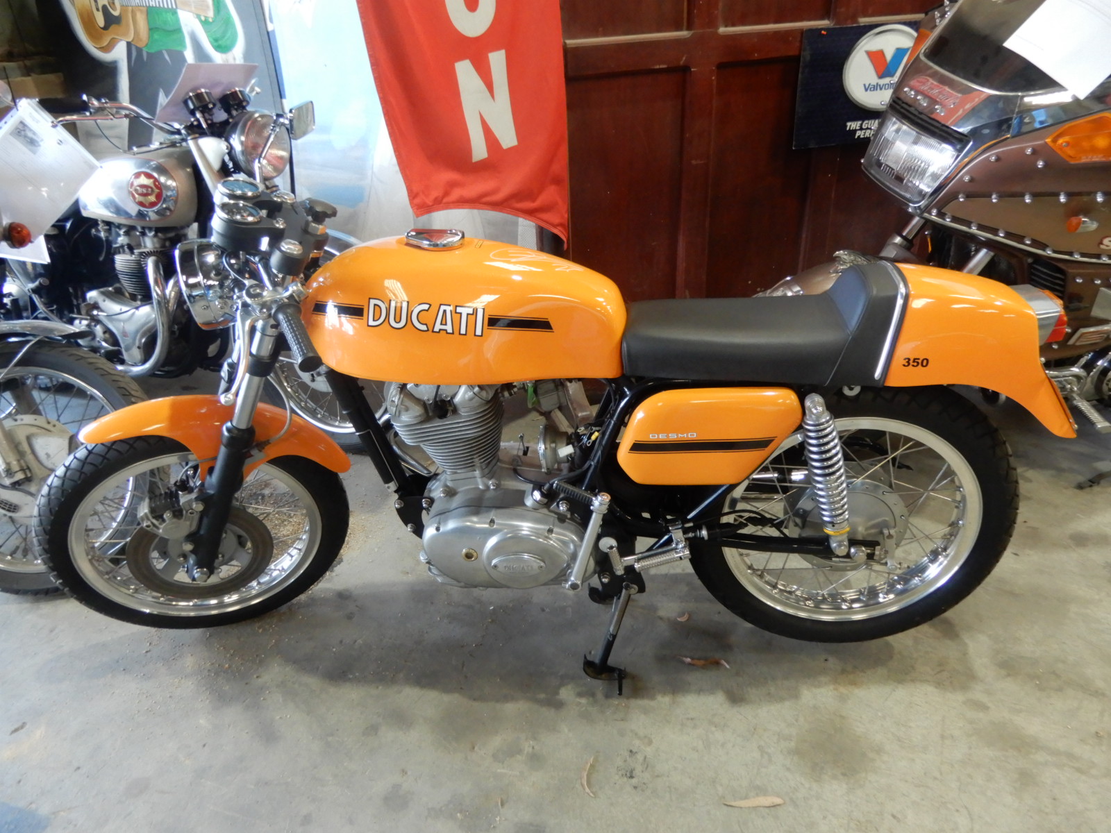 1974 DUCATI DESMO 350 ROAD