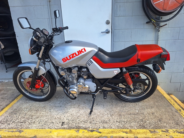 1996 SUZUKI KATANA GS550 ROAD