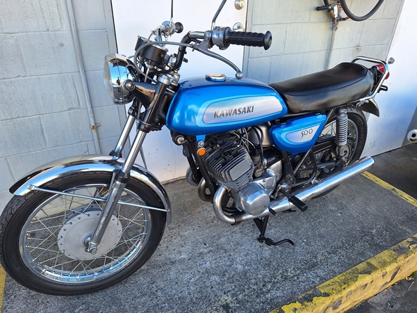 1971 KAWASAKI H1 ROAD