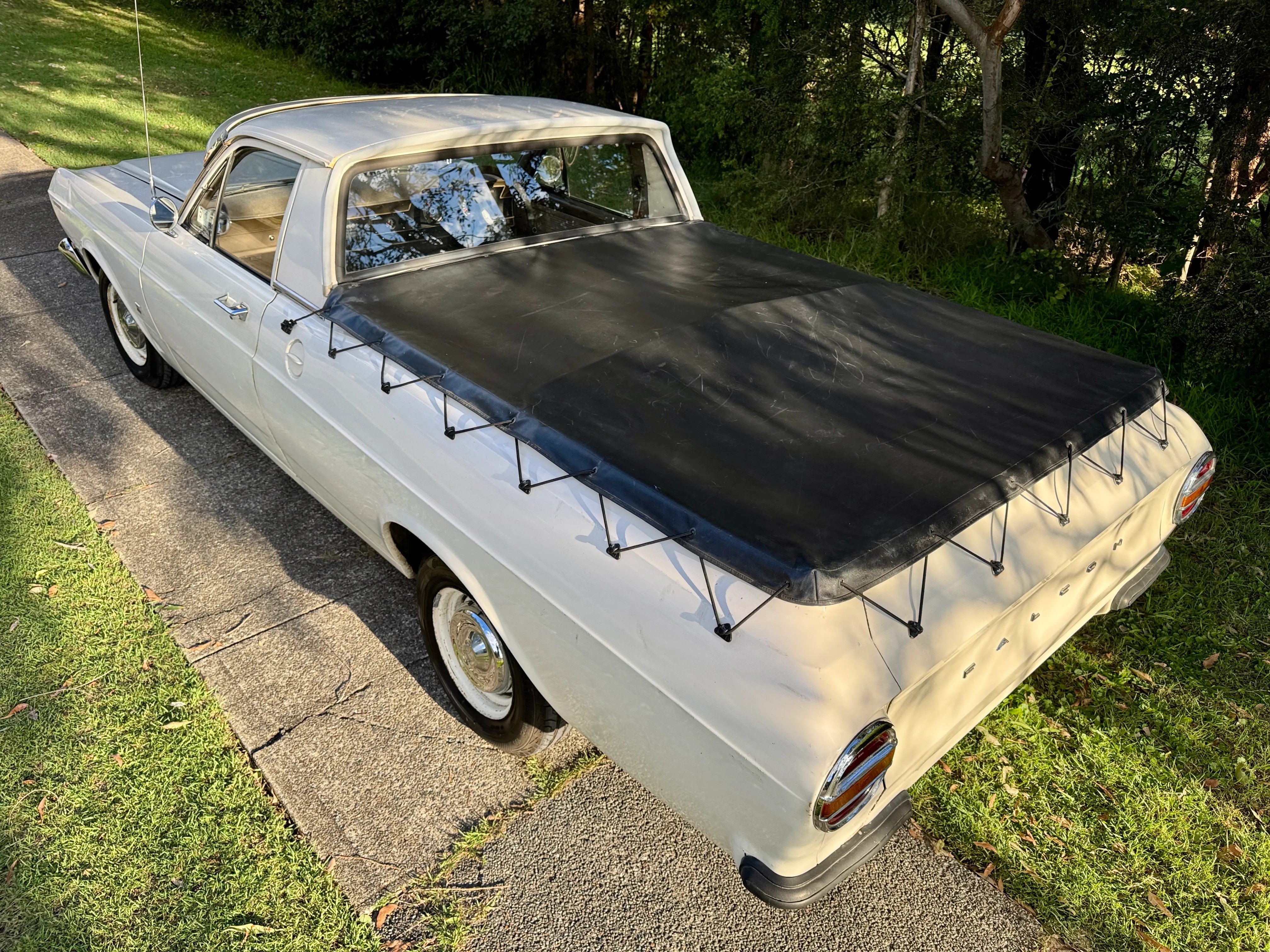 1968 FORD FALCON XT 3 SP MANUAL UTILITY