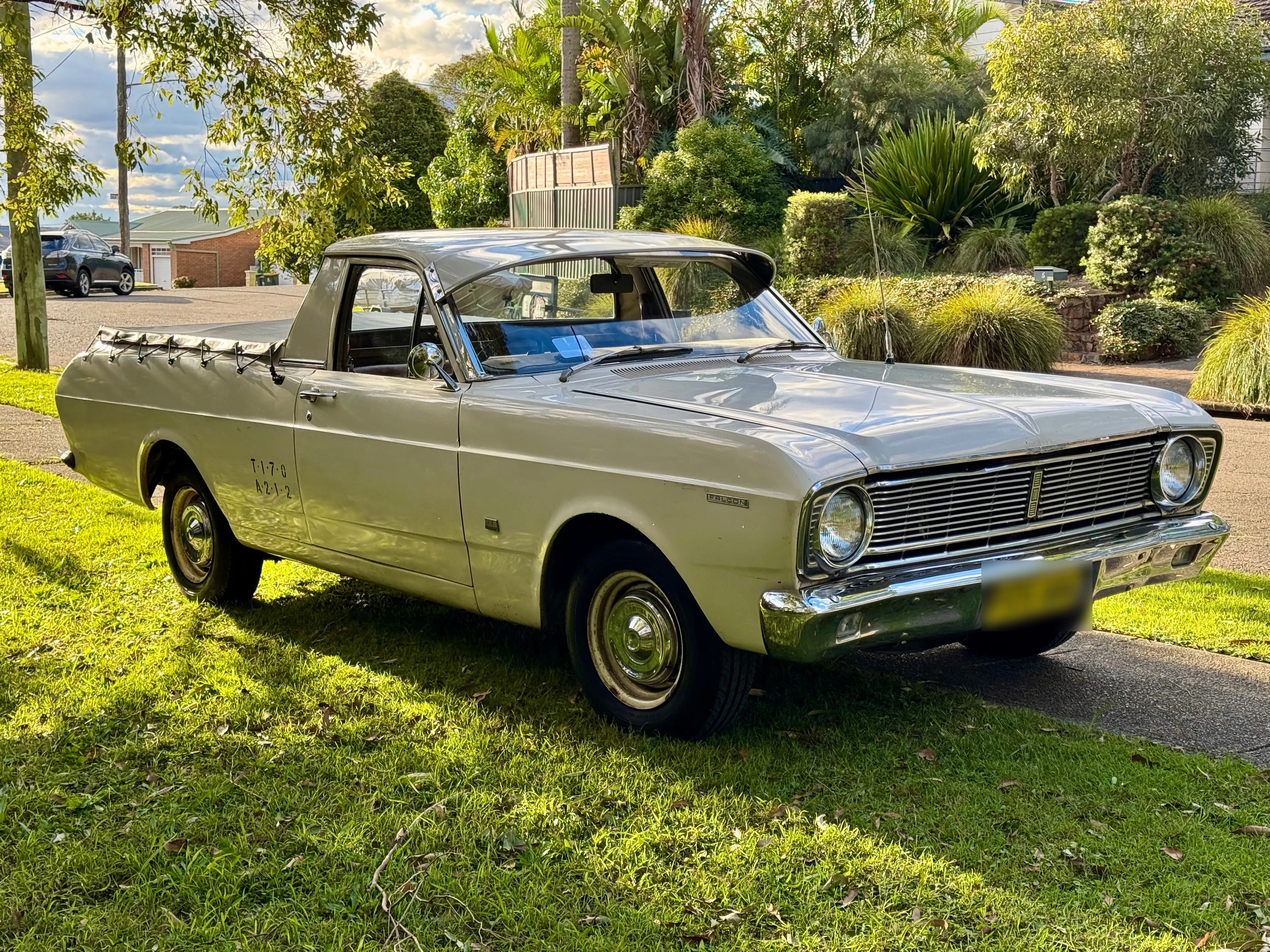 1968 FORD FALCON XT 3 SP MANUAL UTILITY