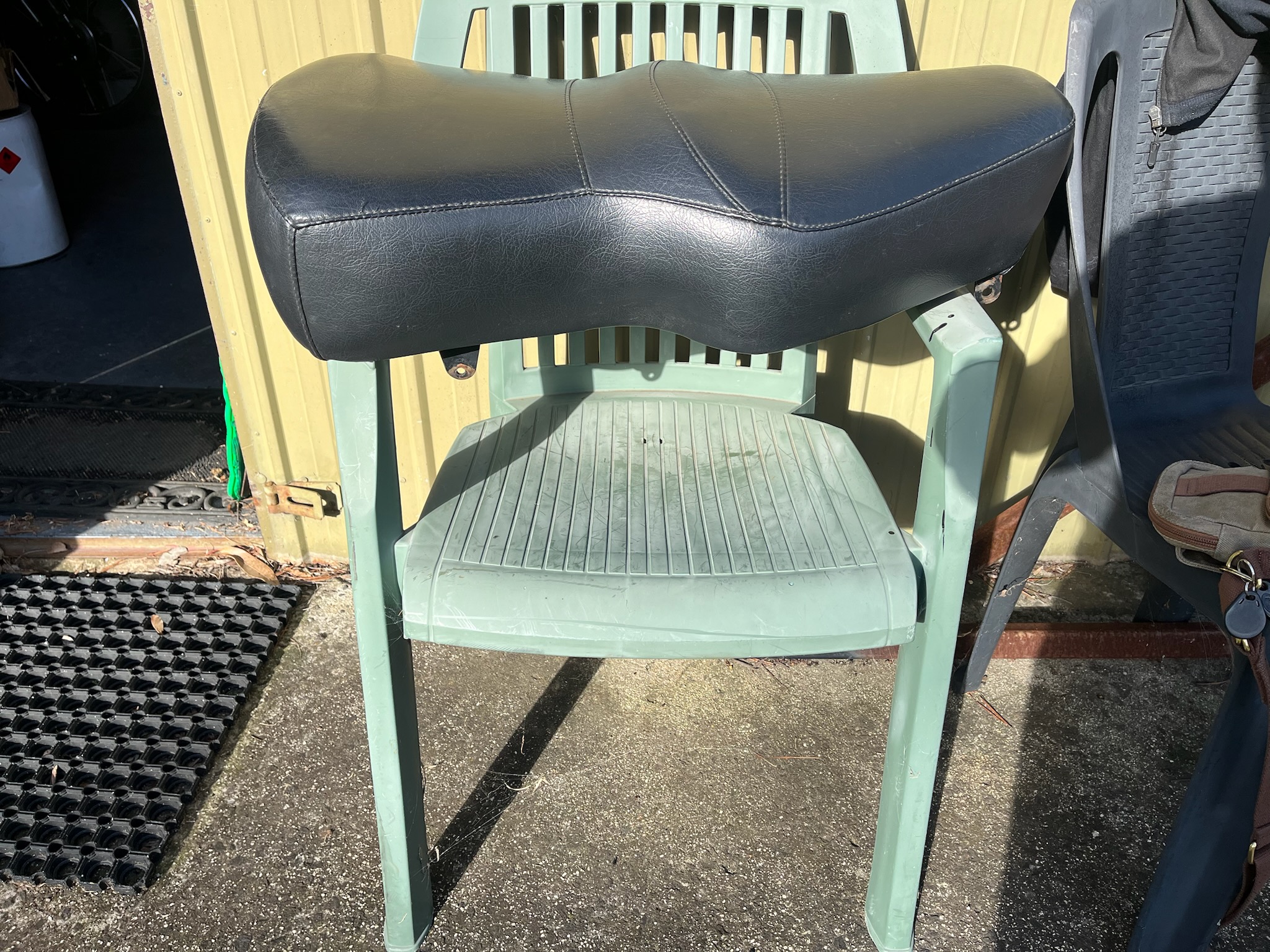 VINCENT SEAT