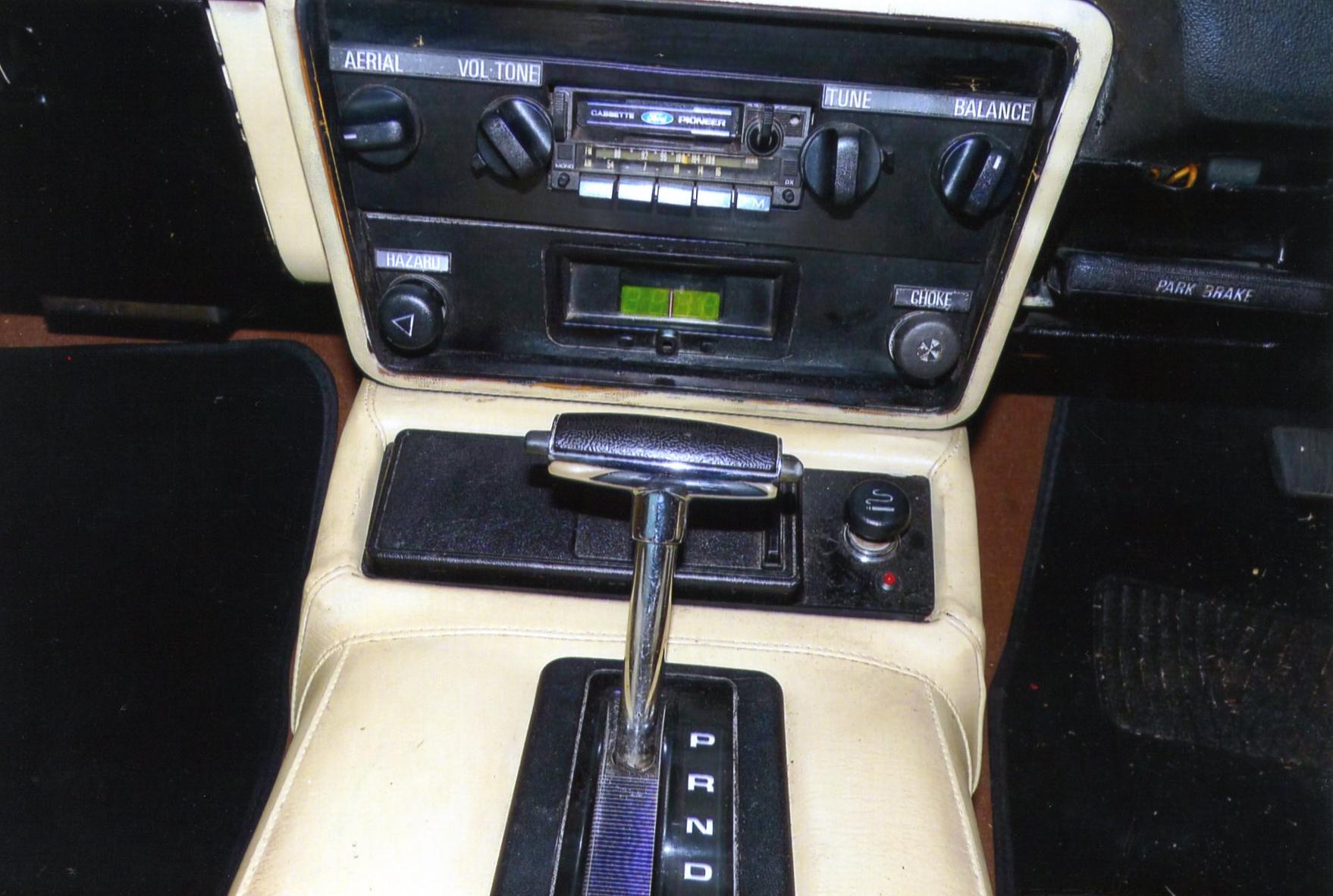 1980 FORD FAIRLANE ZJ 3 SP AUTOMATIC 4D SEDAN