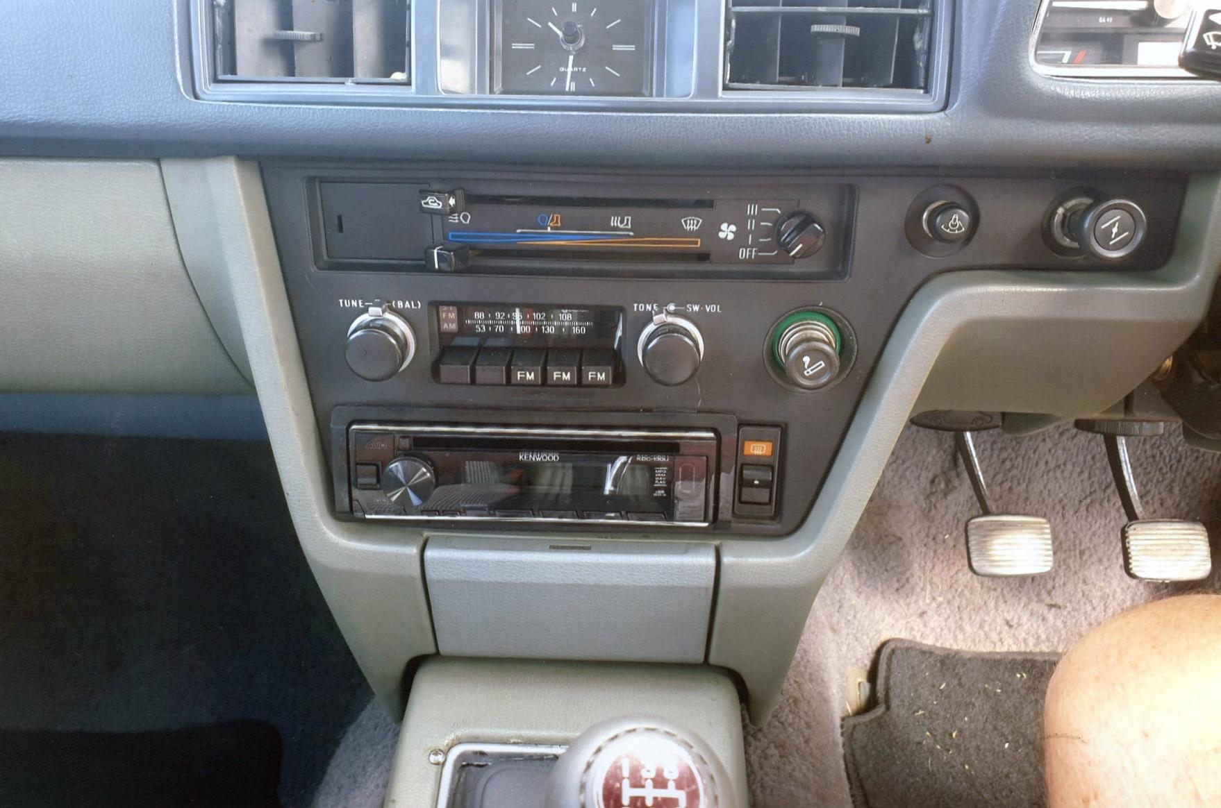 1982 MAZDA 626 DELUXE 5 SP MANUAL 4D SEDAN