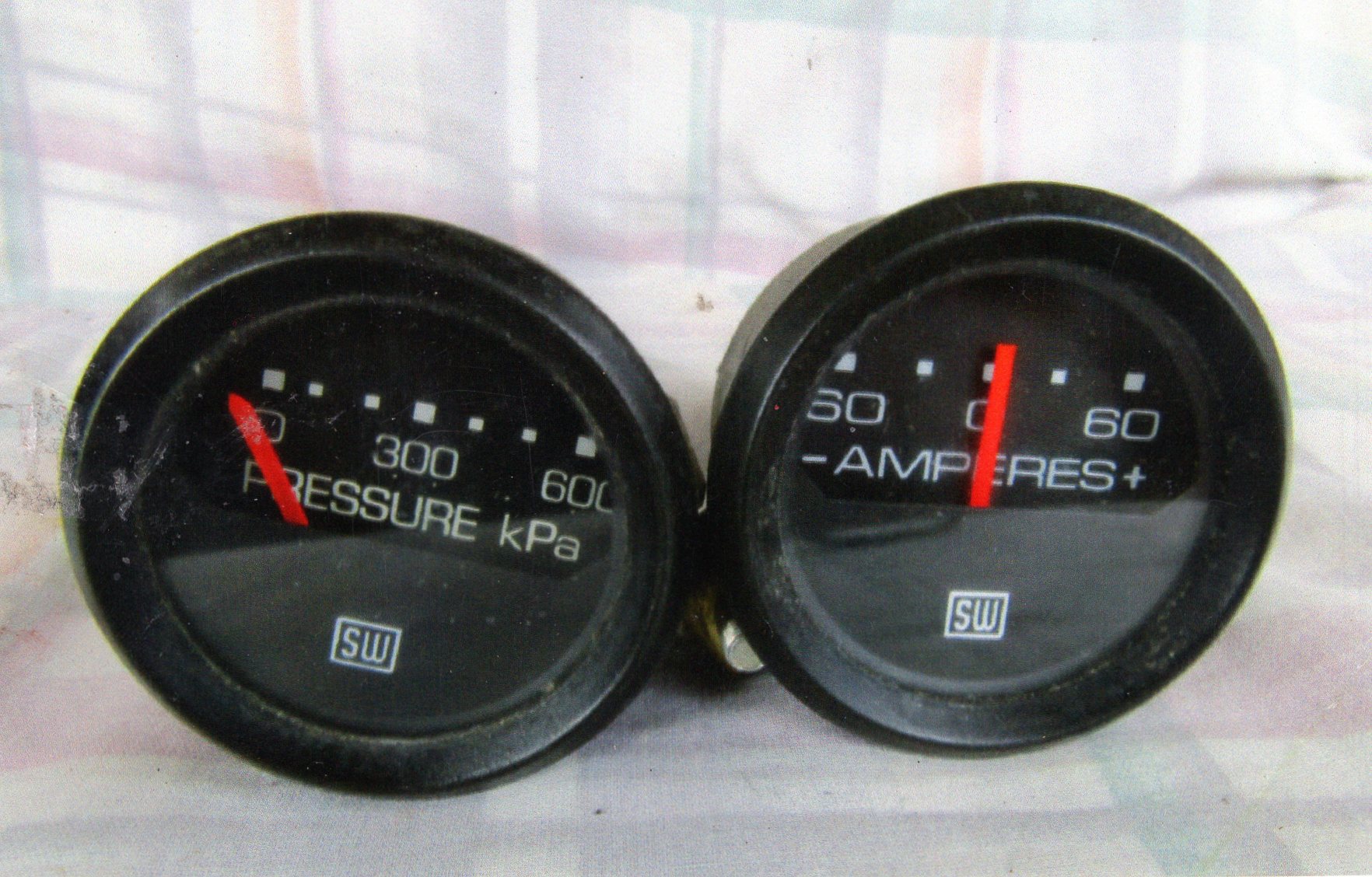 STEWART WARNER CLASSIC GAUGES