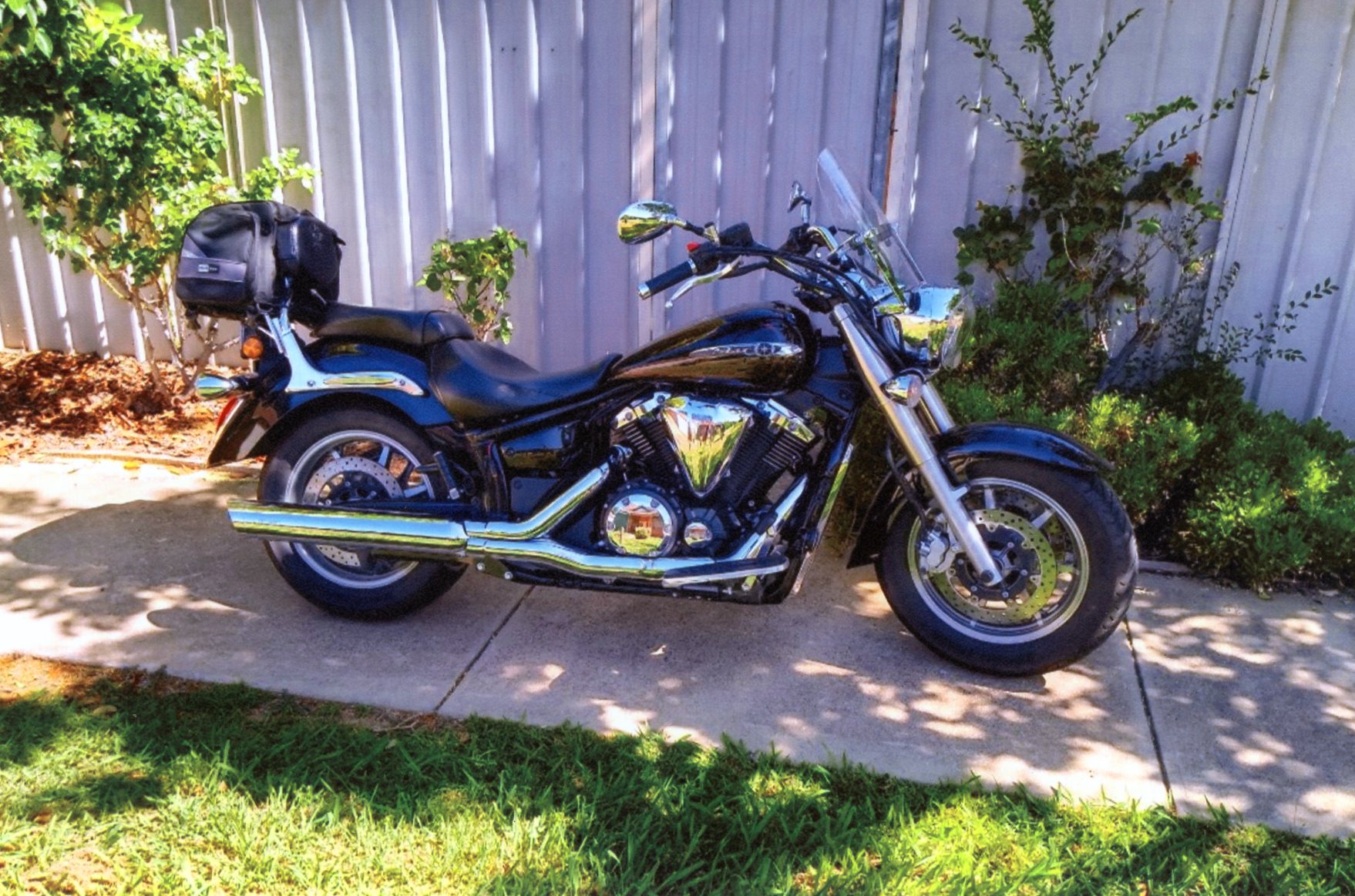 2010 YAMAHA XVS1300A V-STAR CRUISER