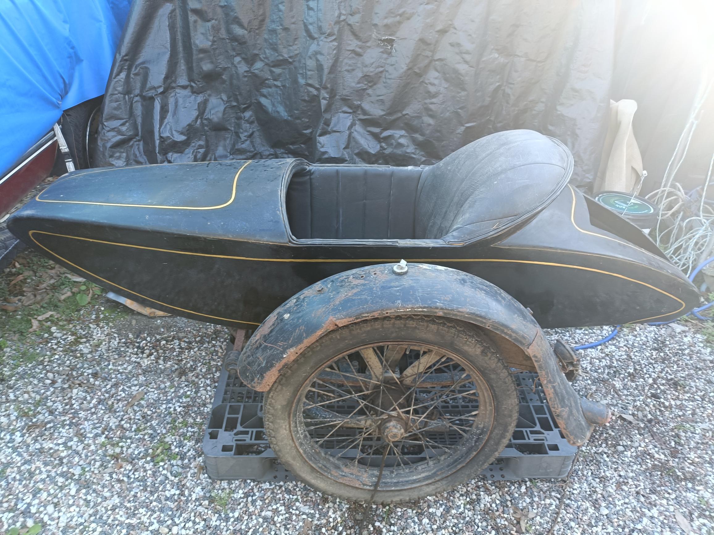 DUSTING SIDECAR