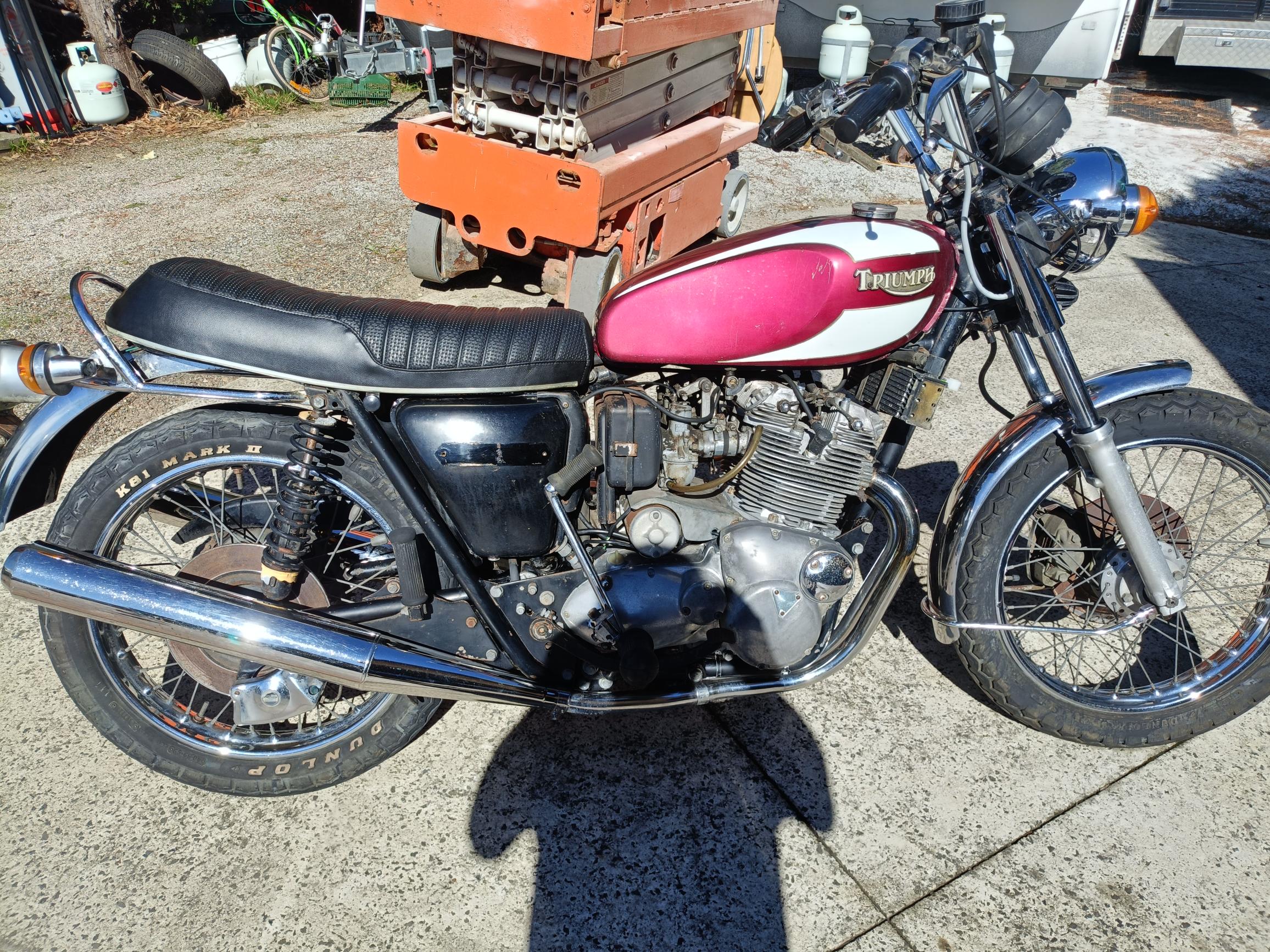 1975 TRIUMPH TRIDENT T160 ROAD