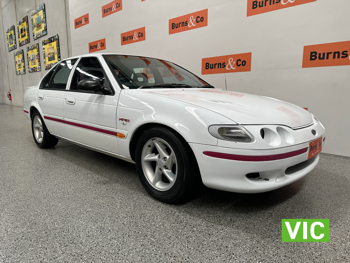 1995 FORD EF FALCON XR8 V8 MANUAL SEDAN
