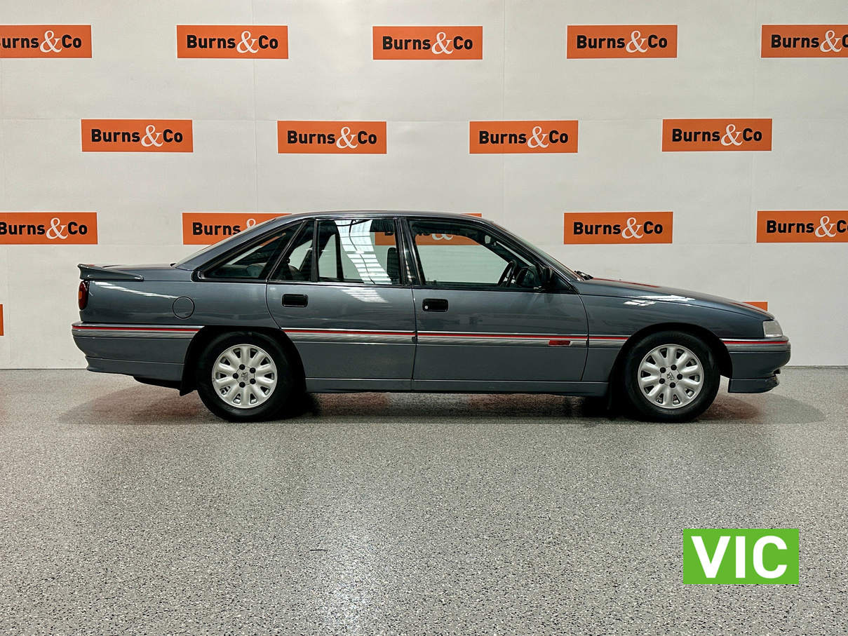 1990 HOLDEN COMMODORE VN SS 5.0L V8 MANUAL SEDAN