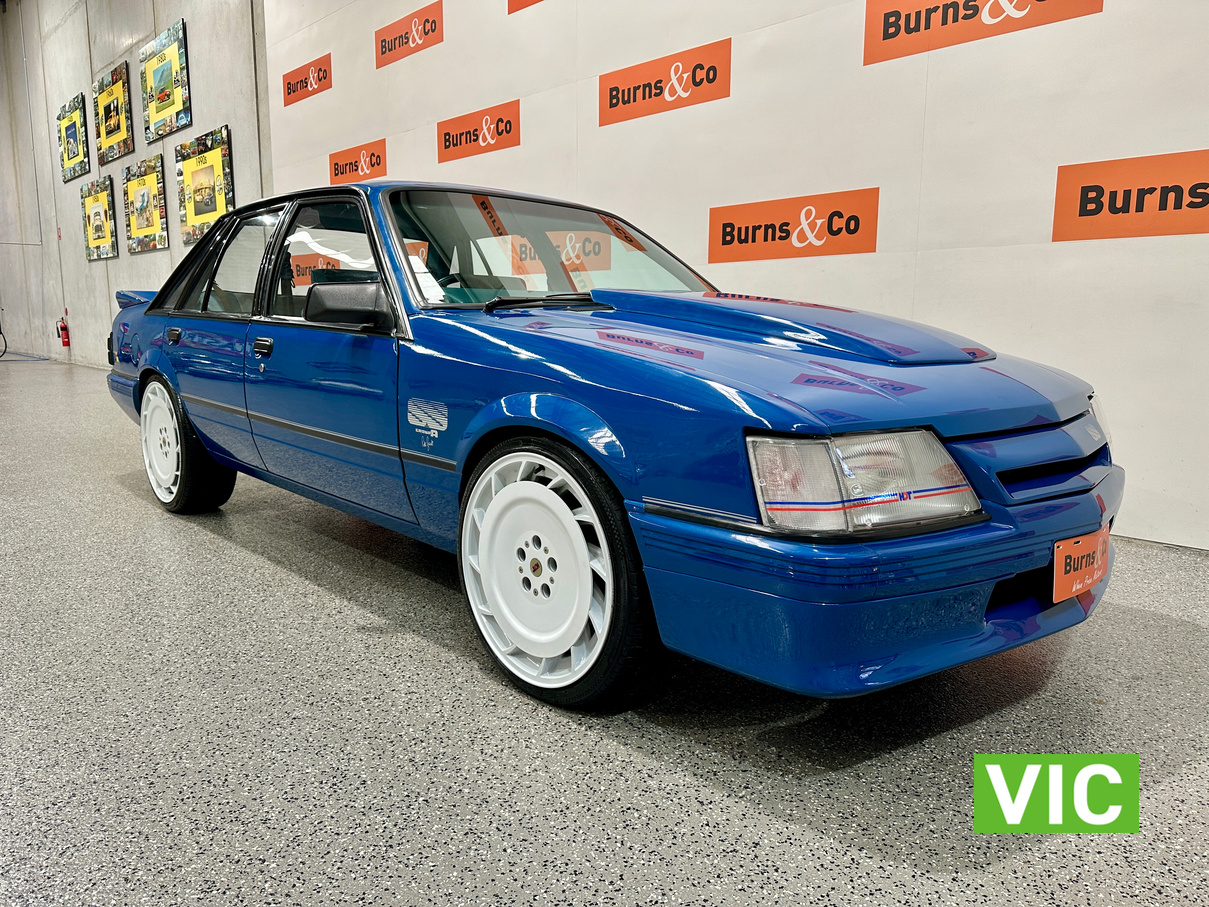 1985 HOLDEN COMMODORE VK BLUE MEANIE TRIBUTE 4D SEDAN