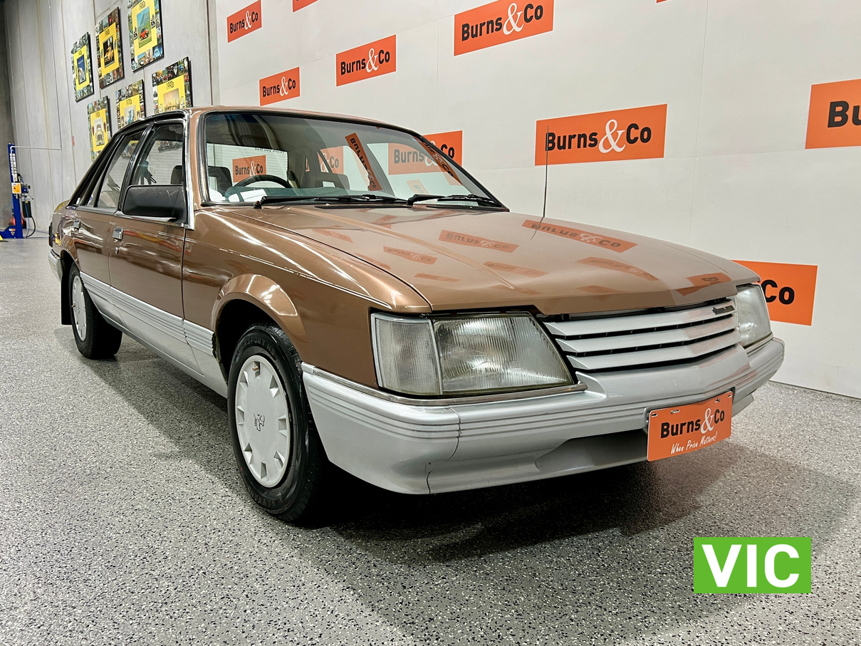 1985 HOLDEN VK COMMODORE SL 6 CYL MANUAL SEDAN 