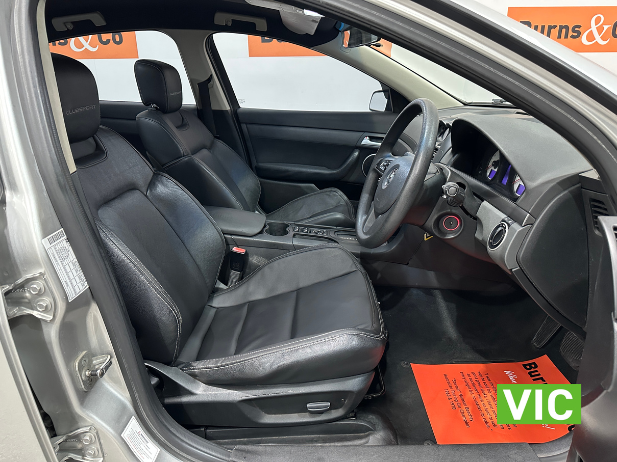 2006 HOLDEN VE R8 CLUBSPORT TRIBUTE AUTO SEDAN