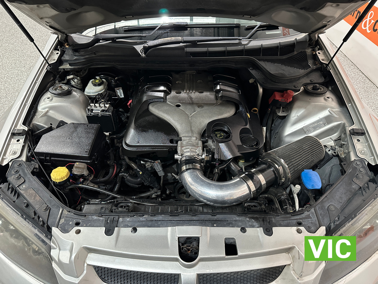 2006 HOLDEN VE R8 CLUBSPORT TRIBUTE AUTO SEDAN