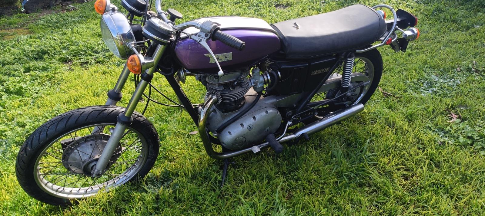 1971 BSA LIGHTNING ROAD