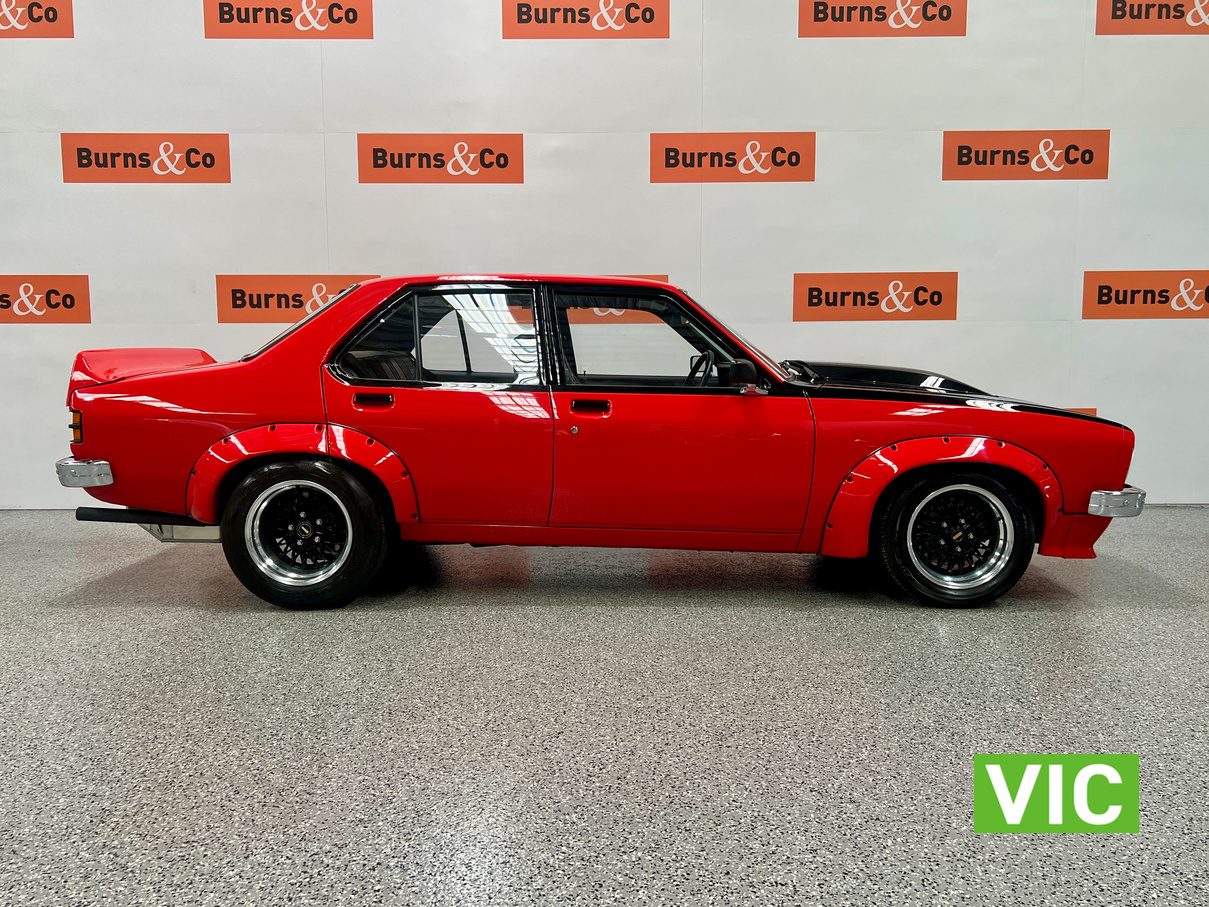 1977 HOLDEN TORANA LX SL/R 5000 A9X 4 SP MANUAL 4D SEDAN