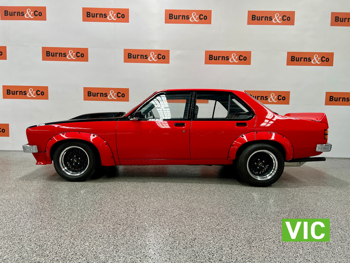 1977 HOLDEN TORANA LX SL/R 5000 A9X 4 SP MANUAL 4D SEDAN