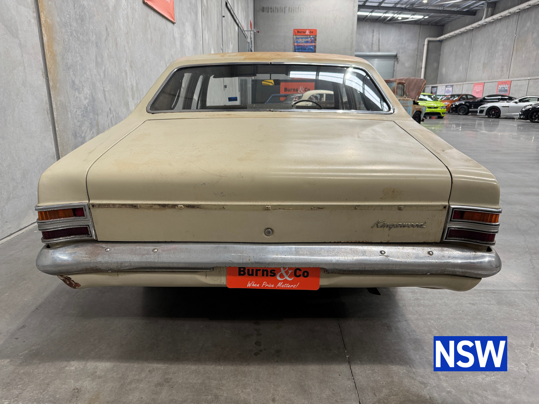 1970 HOLDEN HT KINGSWOOD 6 CYL MANUAL SEDAN