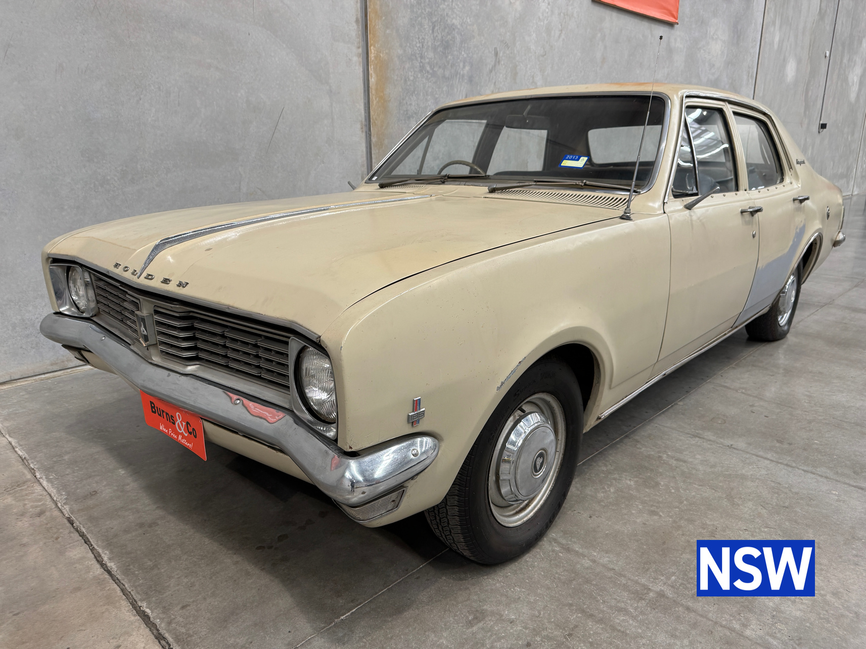 1970 HOLDEN HT KINGSWOOD 6 CYL MANUAL SEDAN