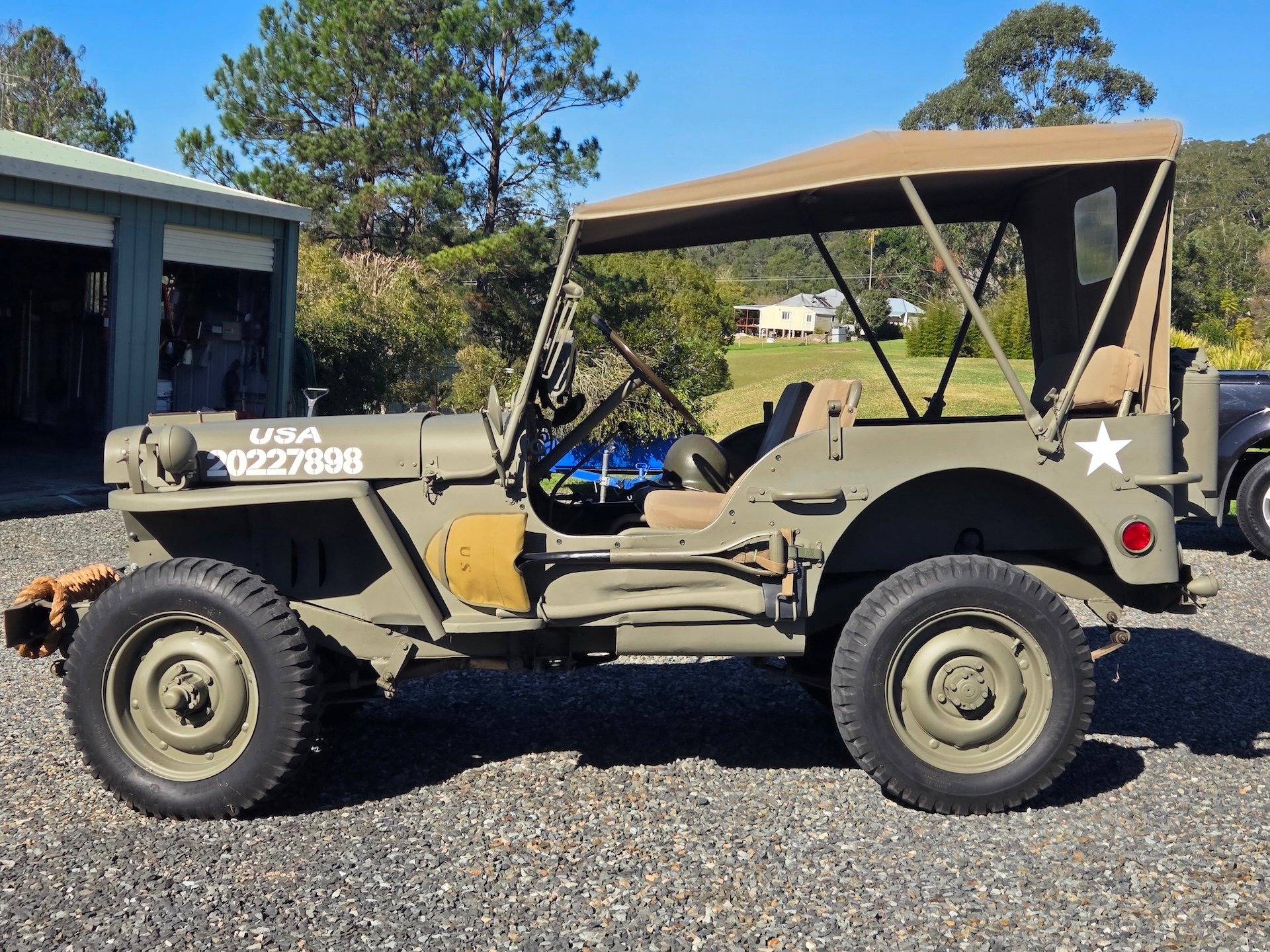 1943 WILLYS MB MANUAL JEEP