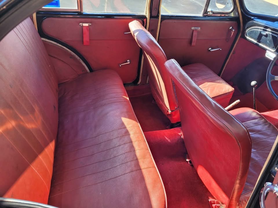 1960 MORRIS MINOR 1000 MANUAL SEDAN