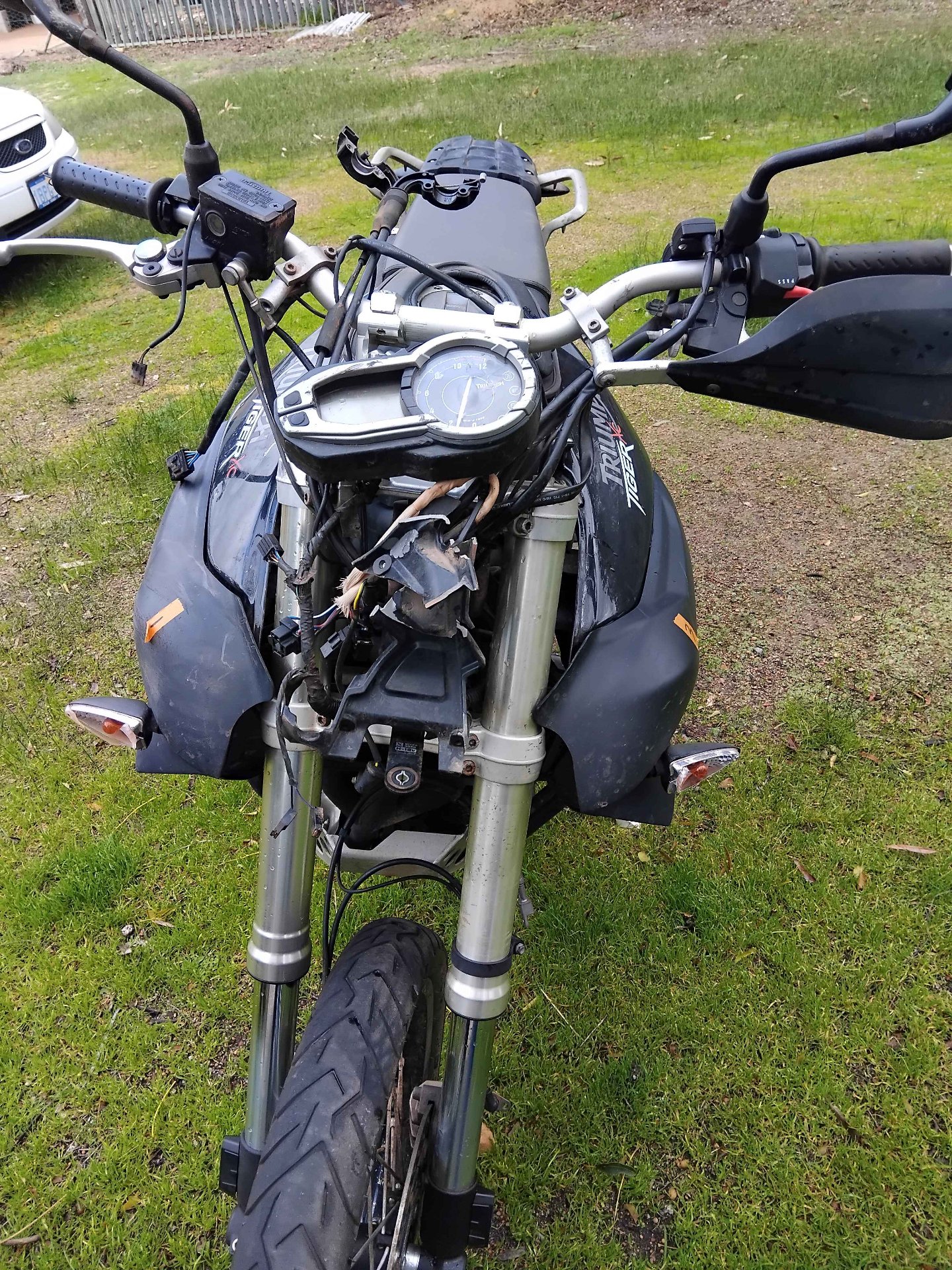 2011 TRIUMPH TIGER 800 XC ABS DUAL SPORTSS