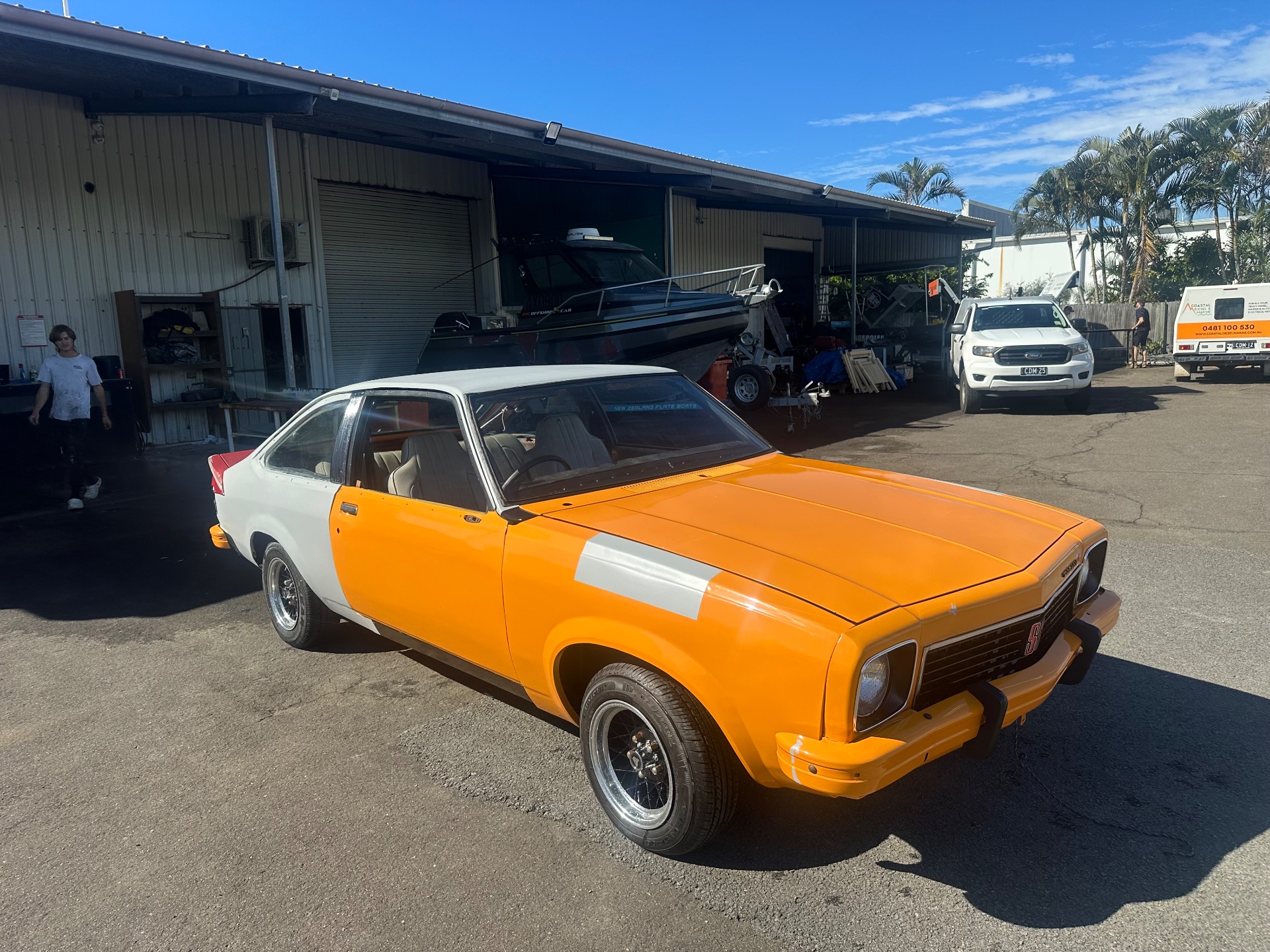 1976 HOLDEN TORANA LX 5 SP MANUAL 2D HATCHBACK