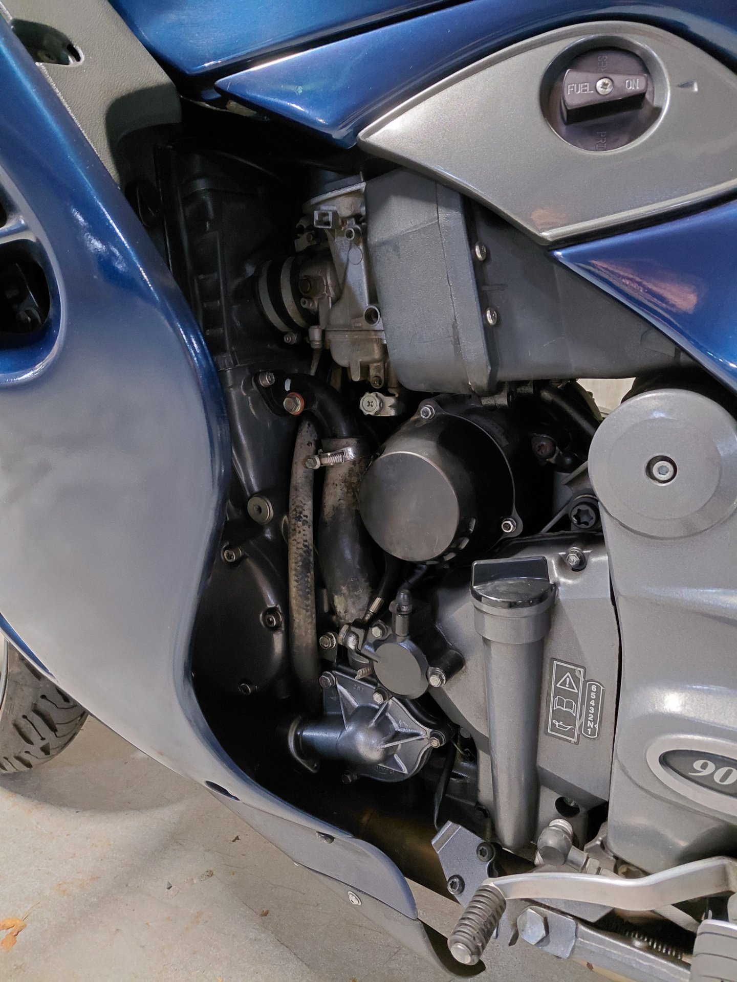 1997 TRIUMPH TROPHY 900 ROAD 