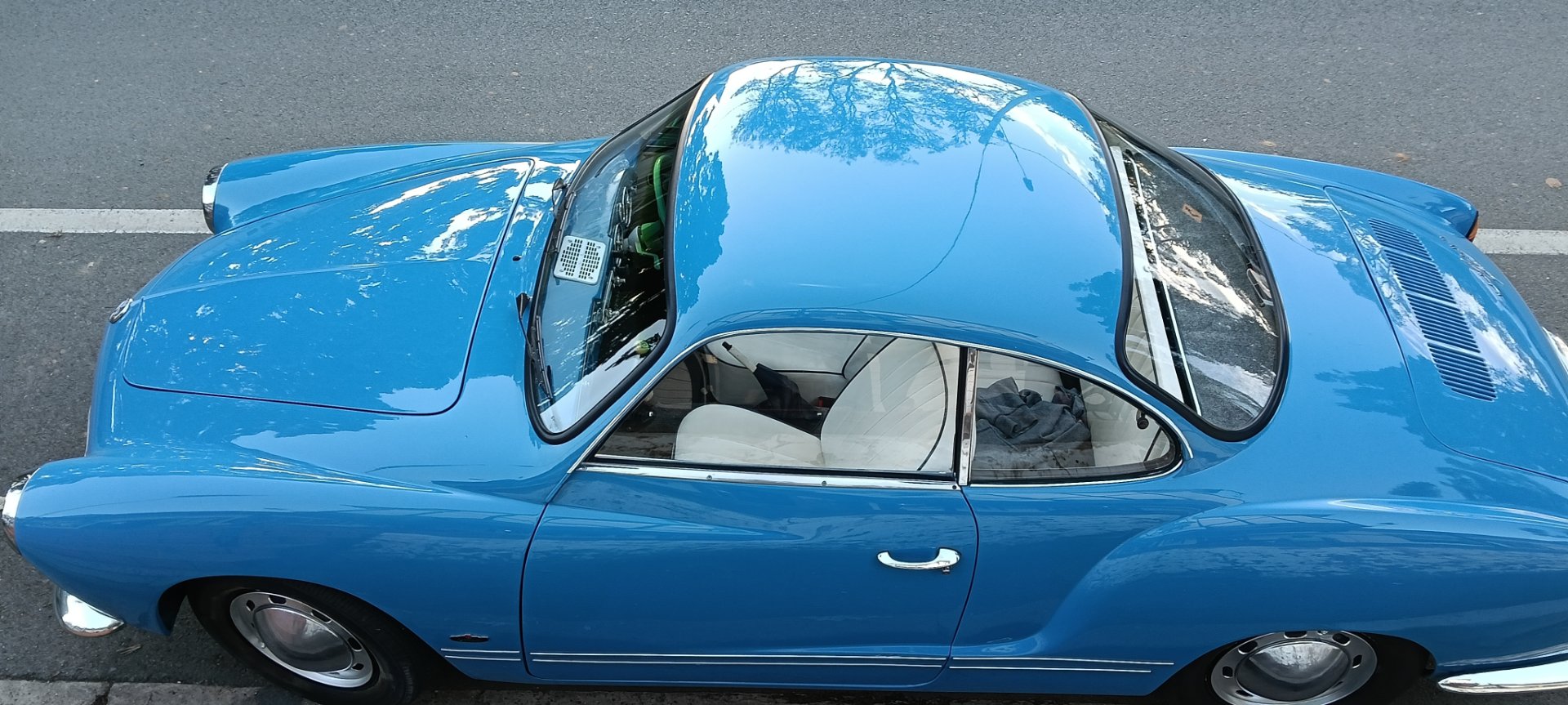 1960 VOLKSWAGEN KARMANN GHIA 4 SP MANUAL 2D COUPE