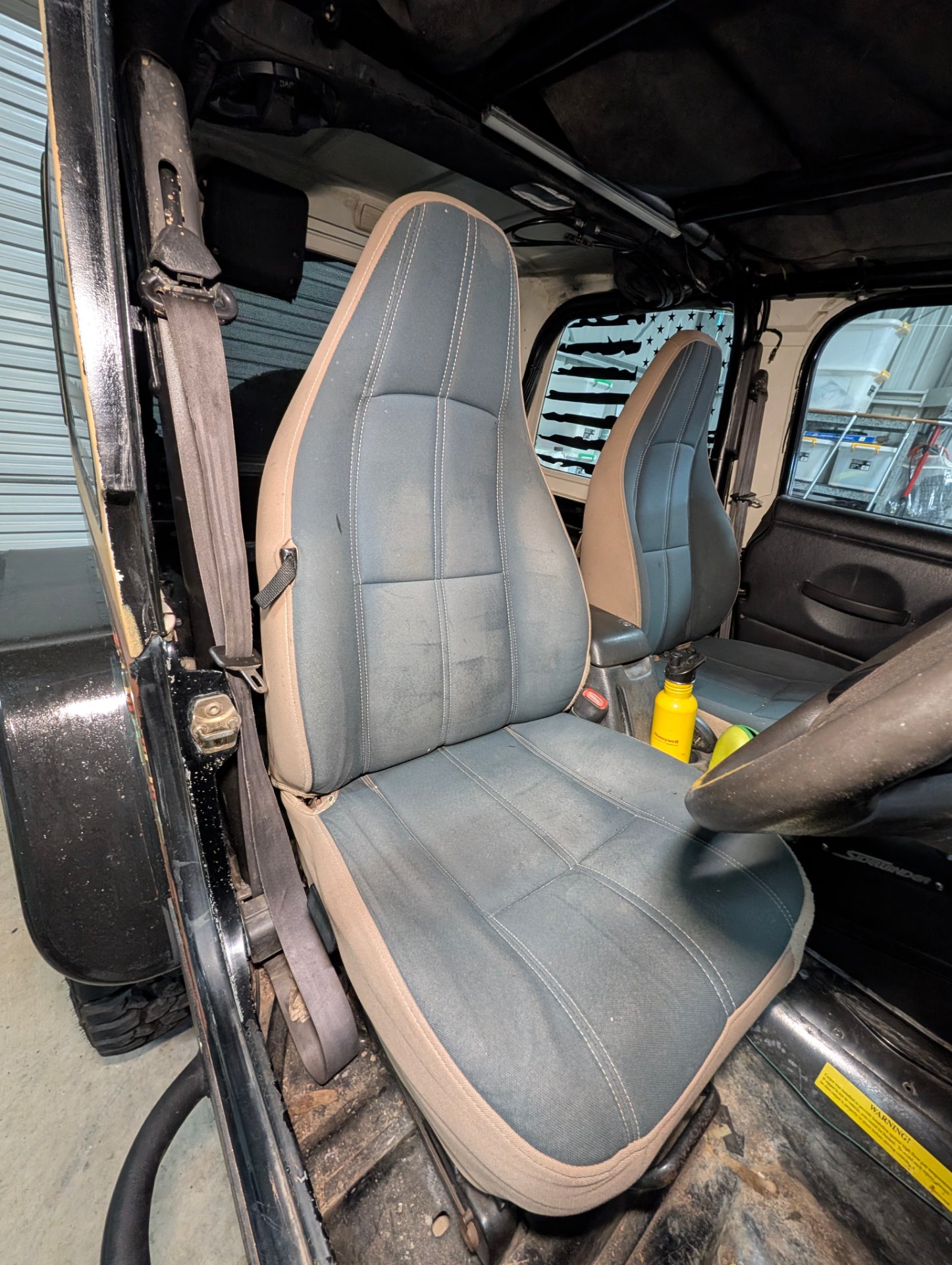 1999 JEEP WRANGLER TJ SPORT (4X4) 3 SP AUTOMATIC 4X4 2D HARDTOP