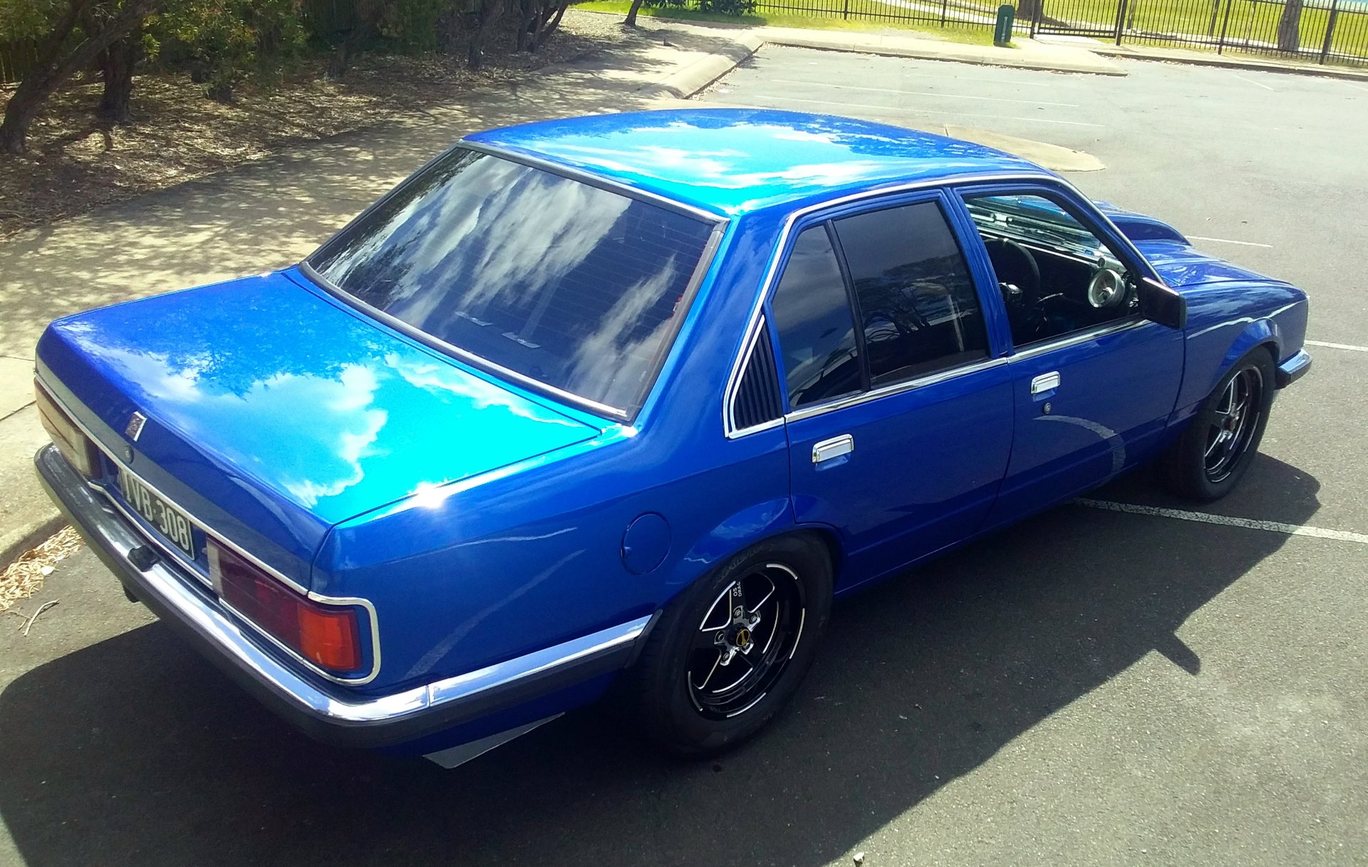 1978 HOLDEN COMMODORE VB SL 3 SP AUTOMATIC 4D SEDAN