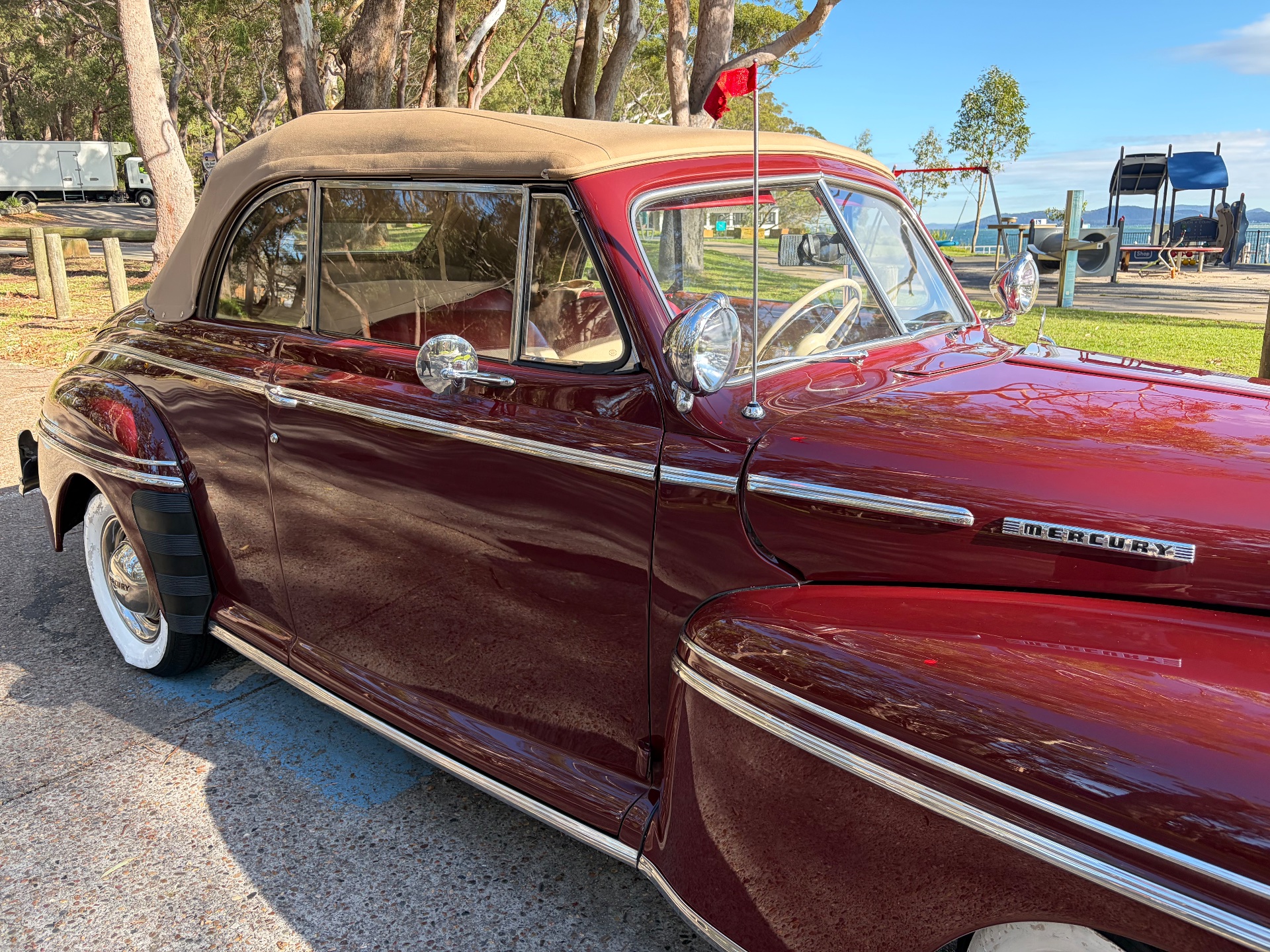 1948 MERCURY EIGHT CONVERTIBLE