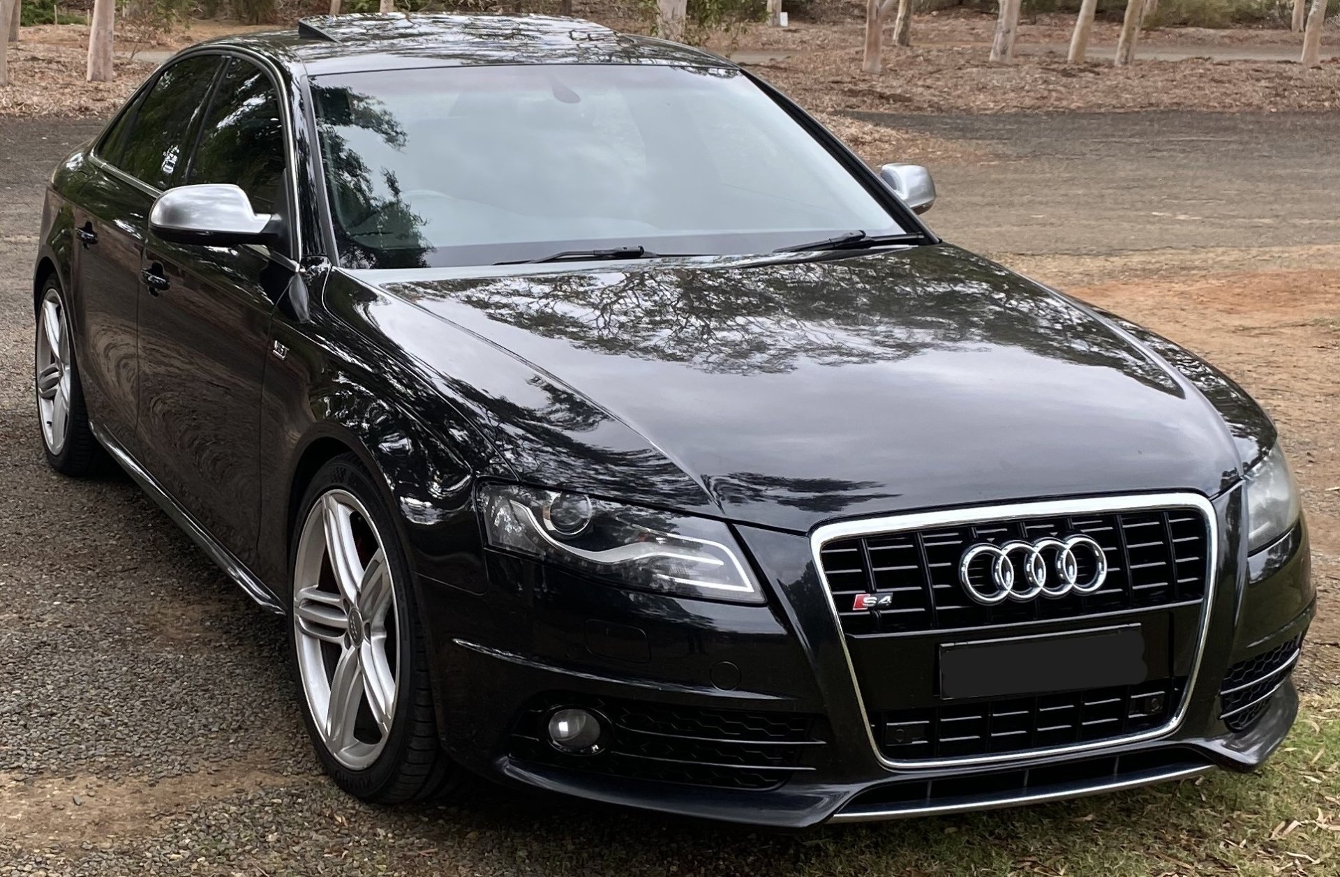 2010 AUDI S4 B8 (8K) MY11 3.0 TFSI QUATTRO 7 SP AUTO DIRECT SHIFT 4D SEDAN