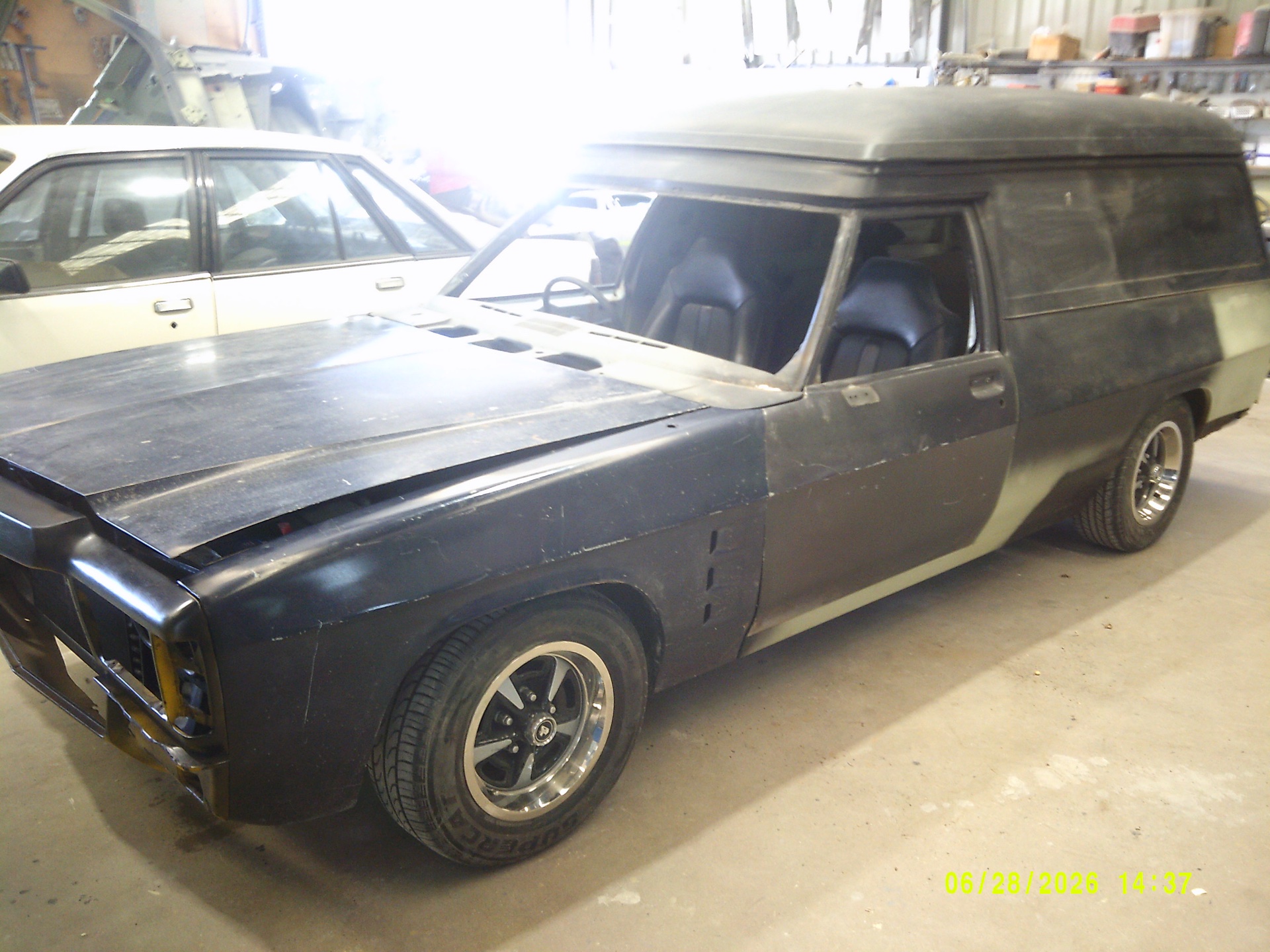 1978 HOLDEN SANDMAN HZ AUTOMATIC PANEL VAN