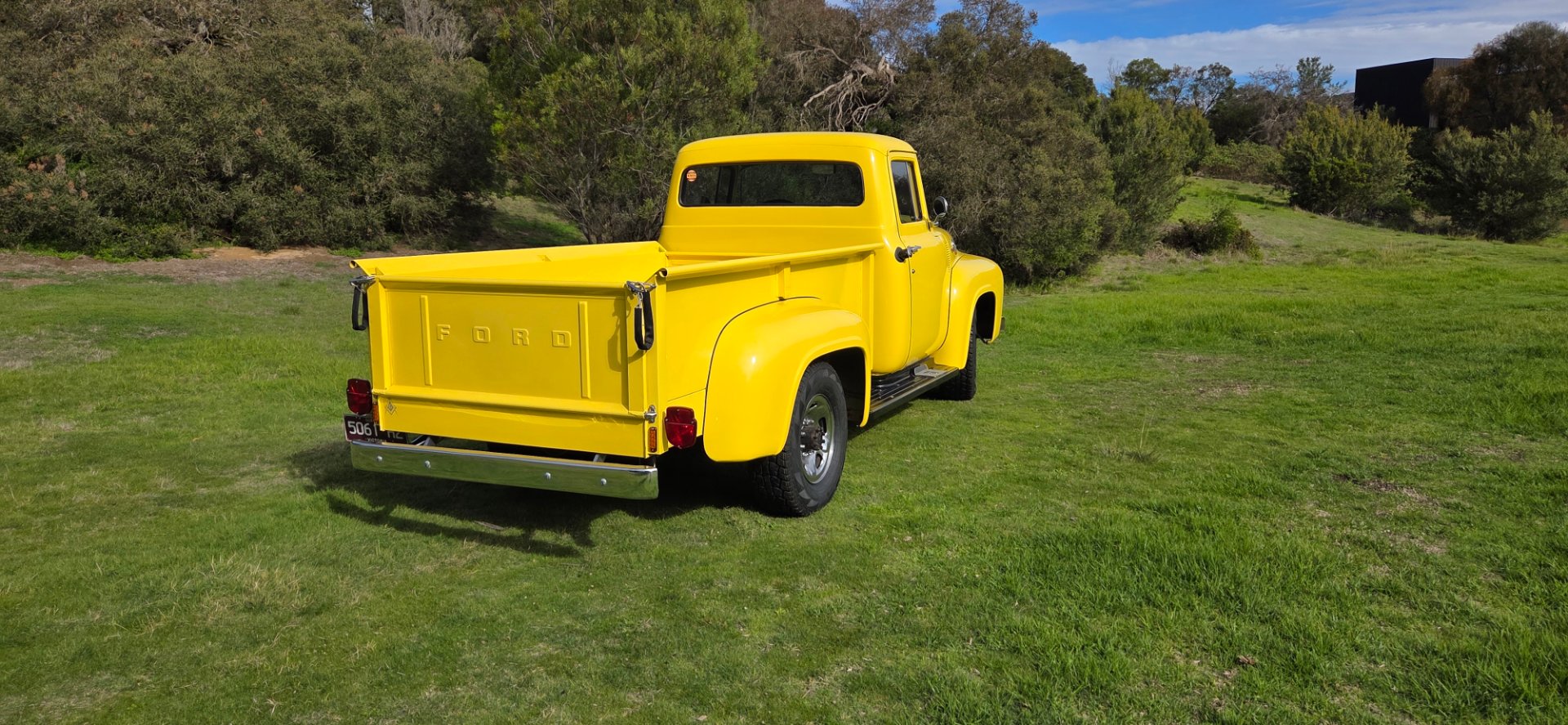 1956 FORD F-250 UTILITY
