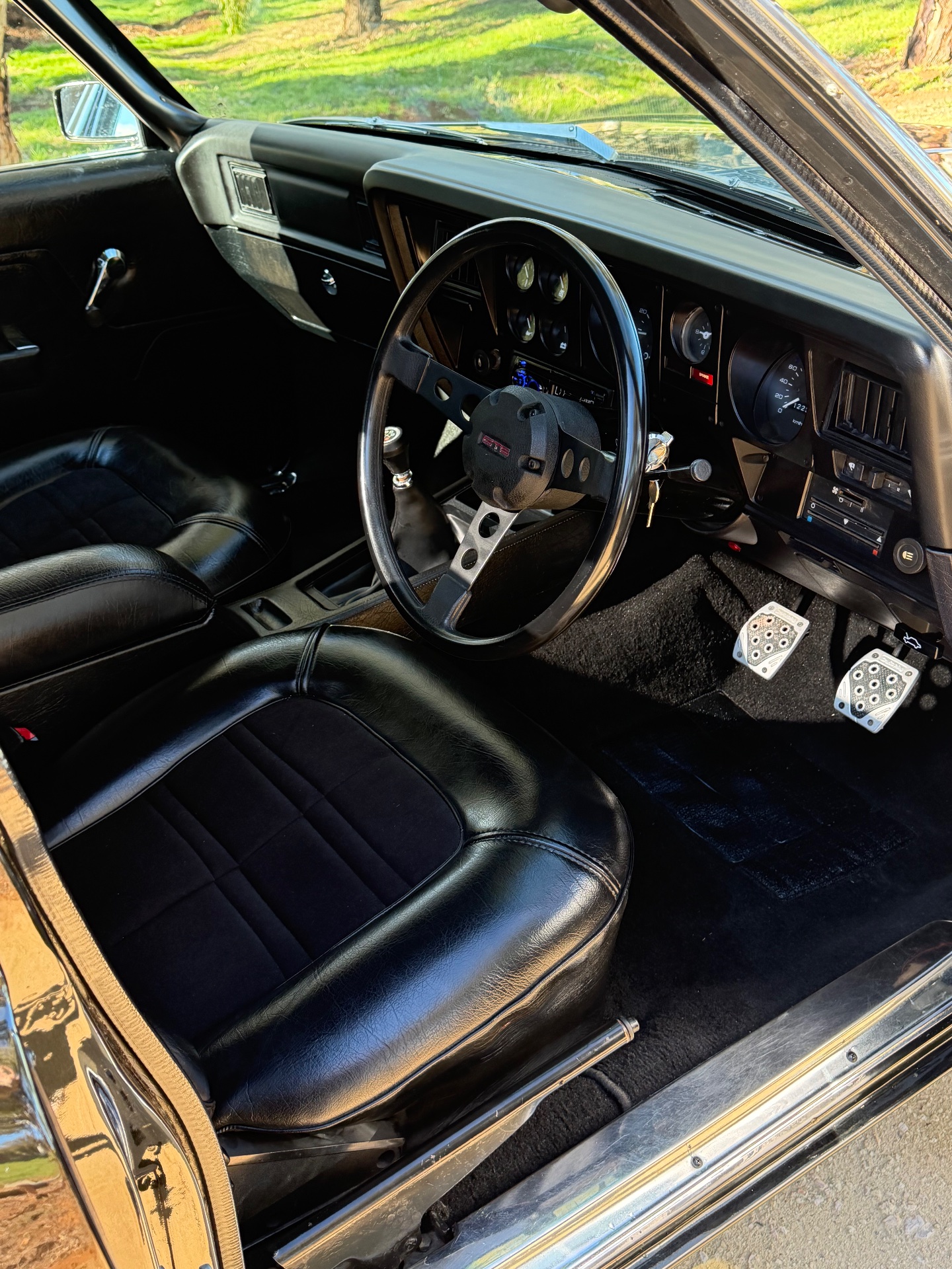 1975 HOLDEN KINGSWOOD HJ 5 SP MANUAL UTILITY