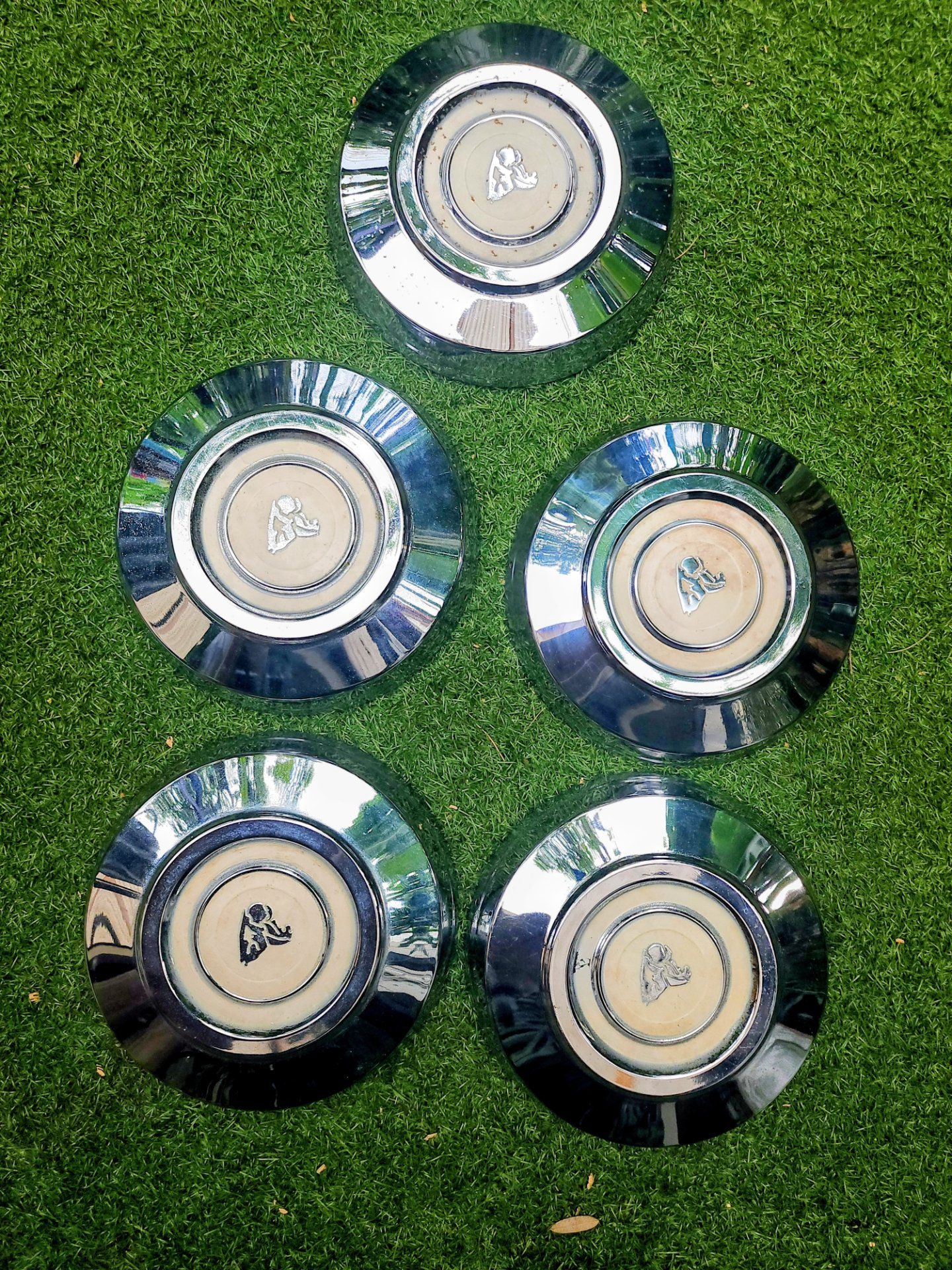 HOLDEN HK HT HG 13" HUBCAPS 