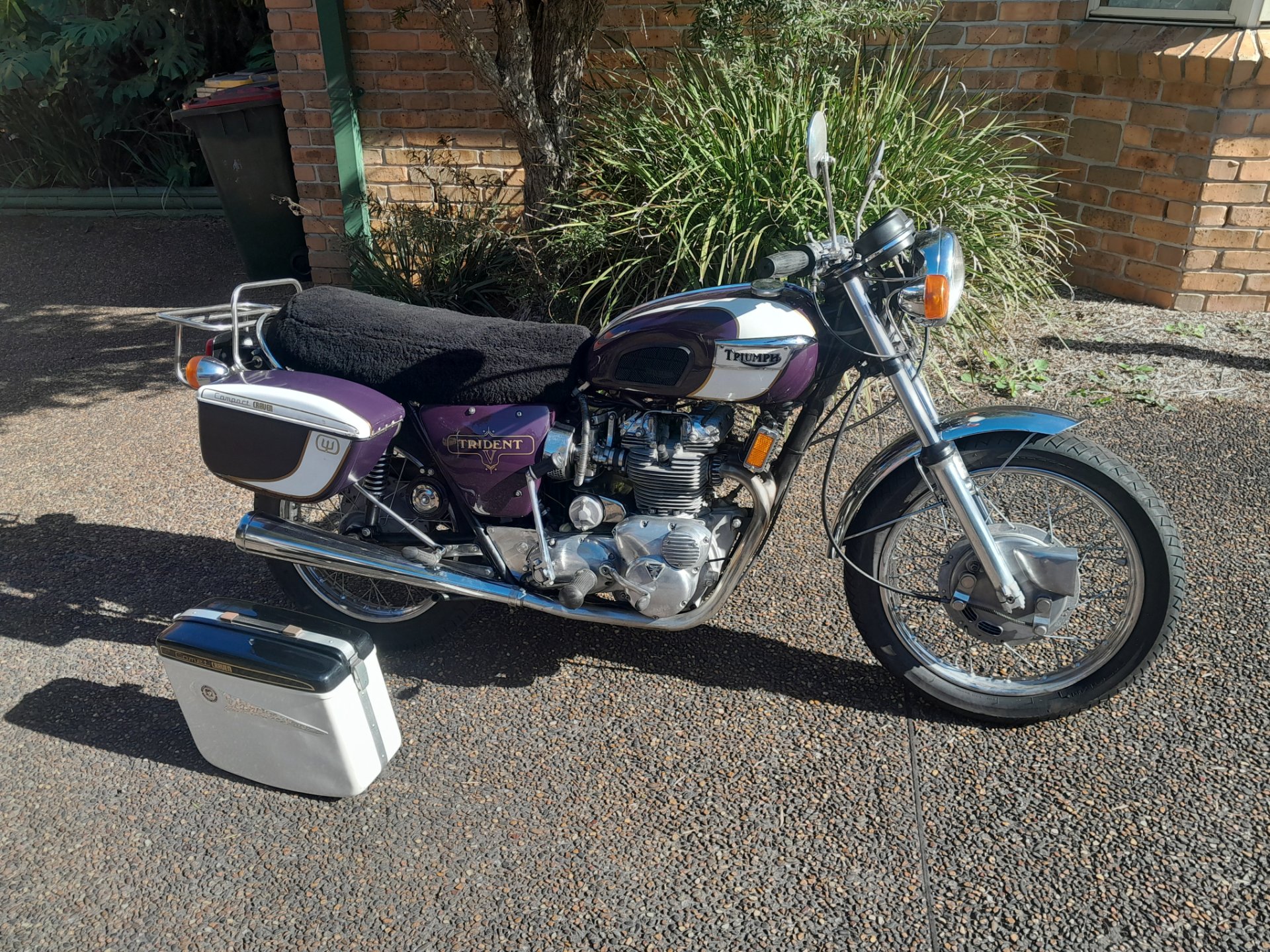 1972 TRIUMPH TRIDENT T150V ROAD