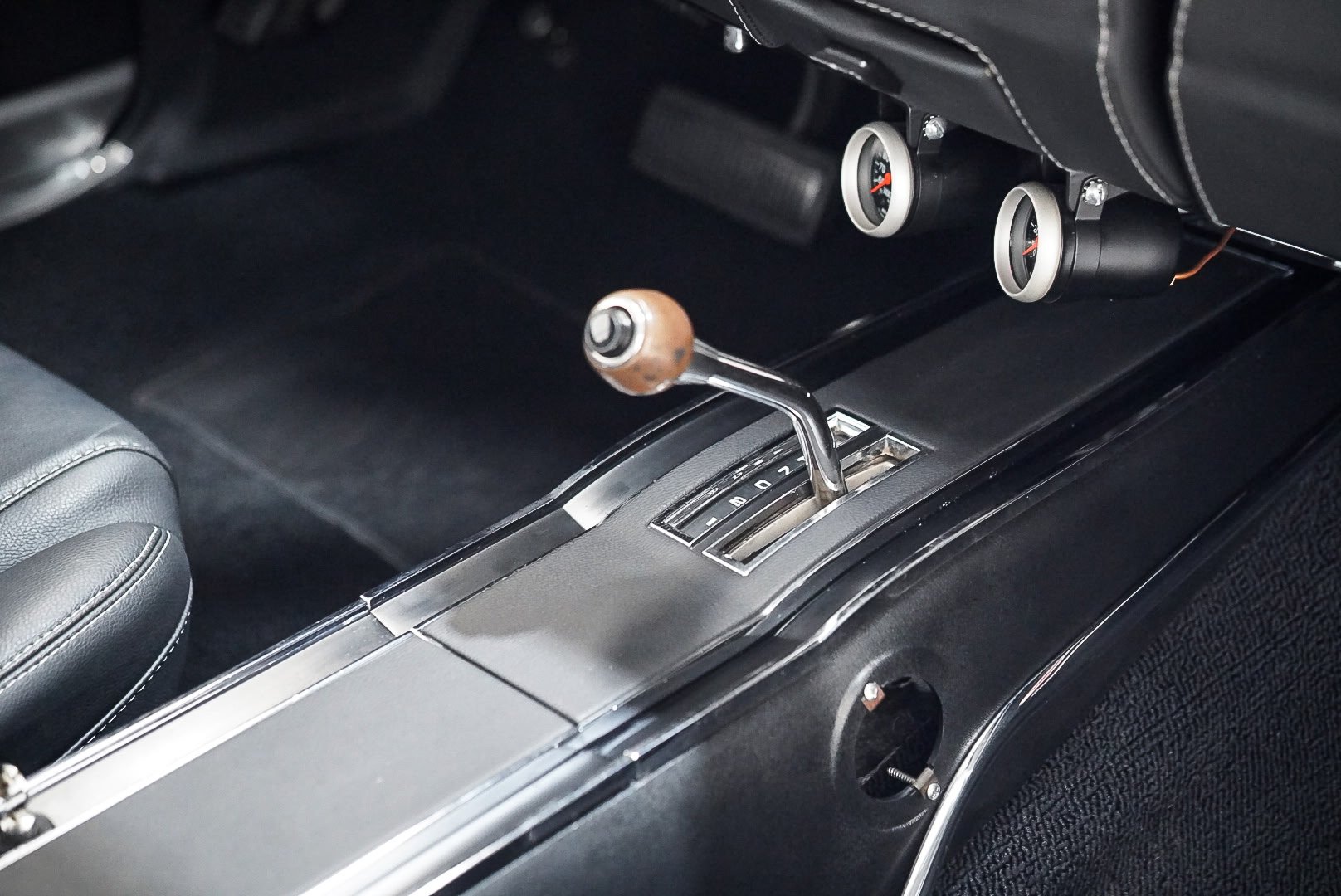 1969 DODGE CHARGER R/T AUTOMATIC 2D HARDTOP