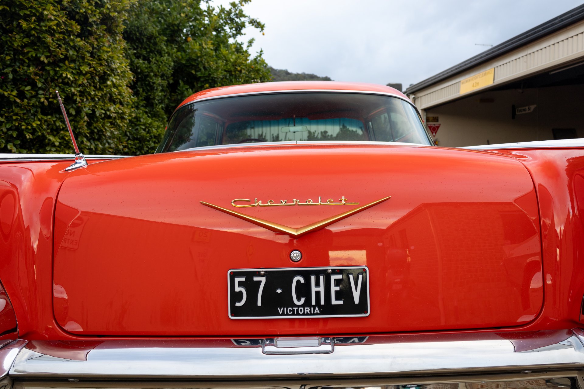 1957 CHEVROLET BEL AIR 3 SP AUTOMATIC COUPE