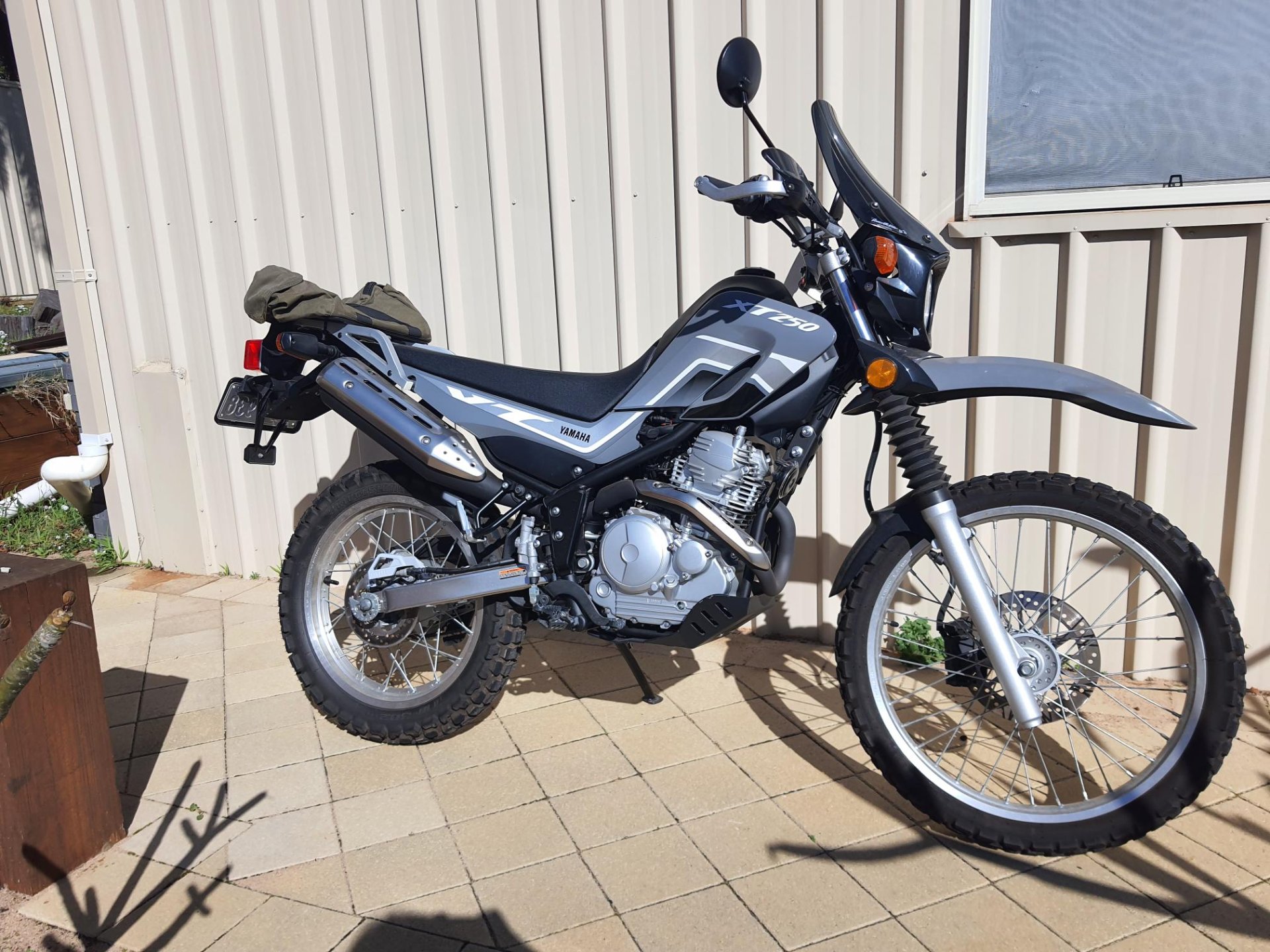 2021 YAMAHA XT250 TRAIL