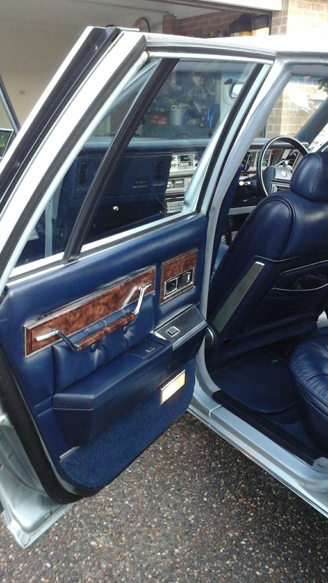 1984 CHRYSLER NEW YORKER AUTOMATIC 4D SEDAN