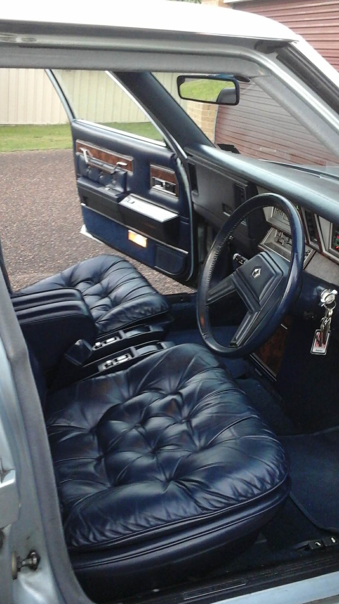 1984 CHRYSLER NEW YORKER AUTOMATIC 4D SEDAN
