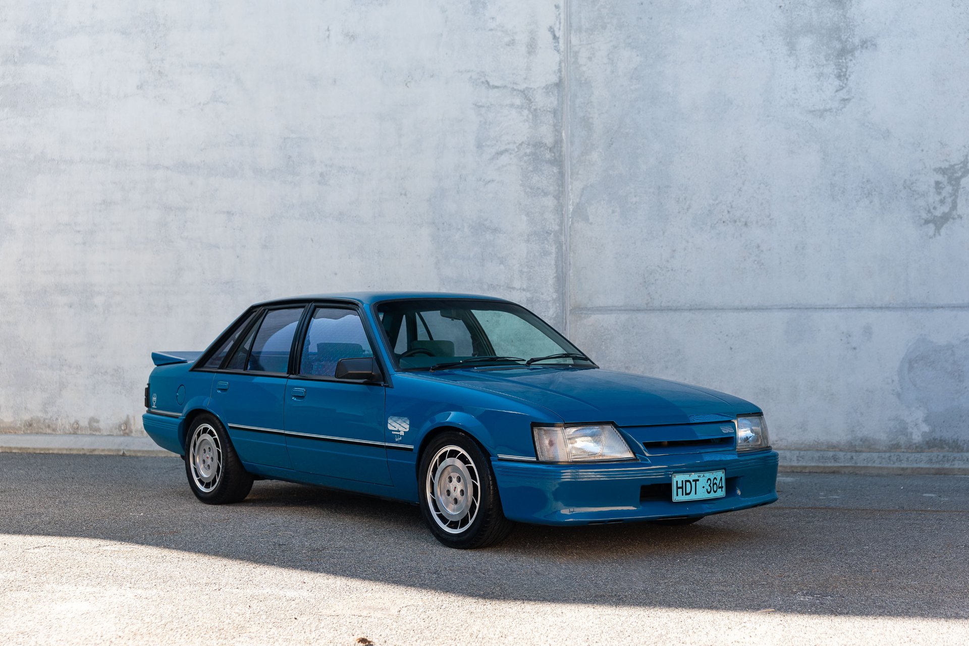 1985 HOLDEN HDT COMMODORE VK SS GROUP A MANUAL 4D SEDAN