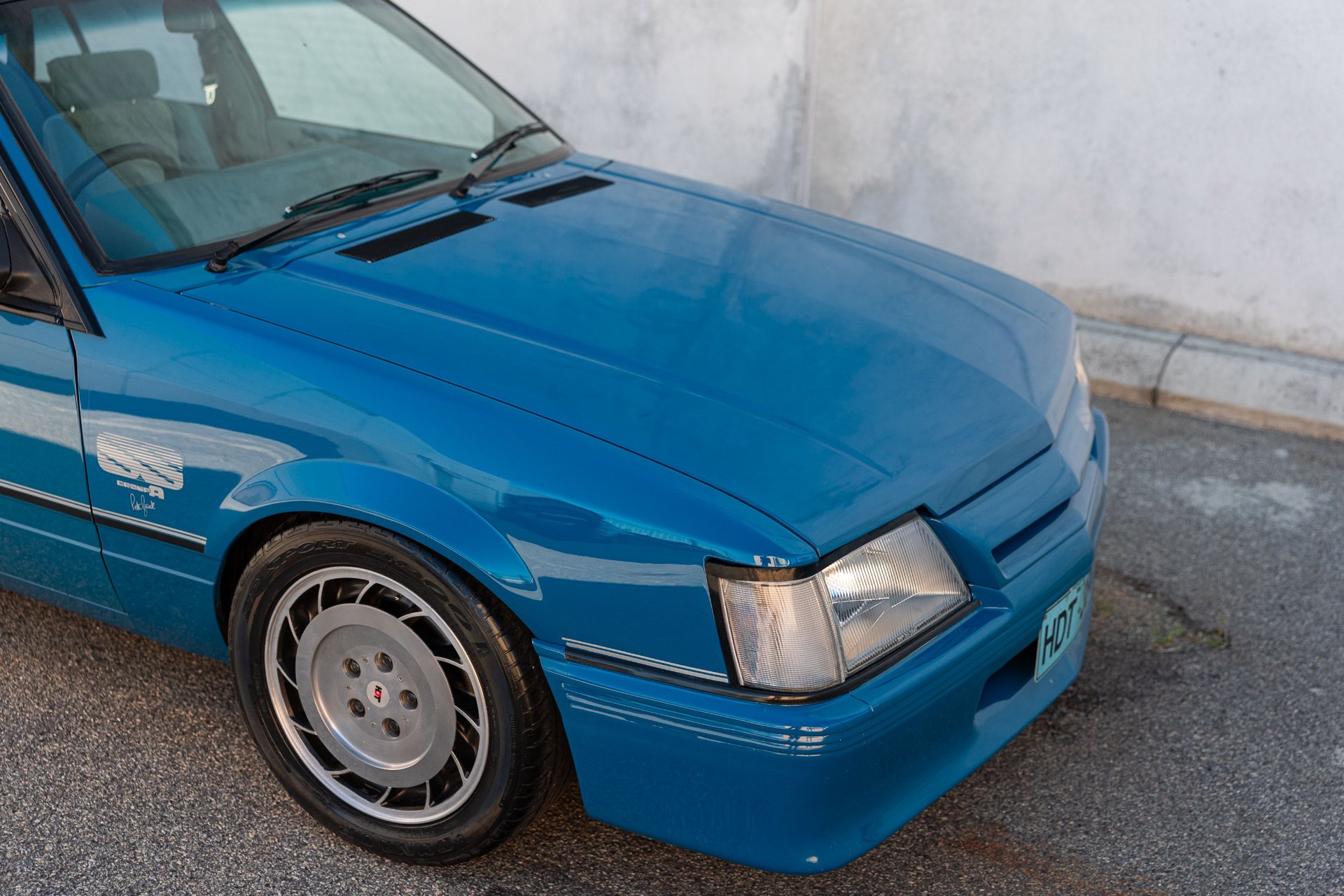 1985 HOLDEN HDT COMMODORE VK SS GROUP A MANUAL 4D SEDAN