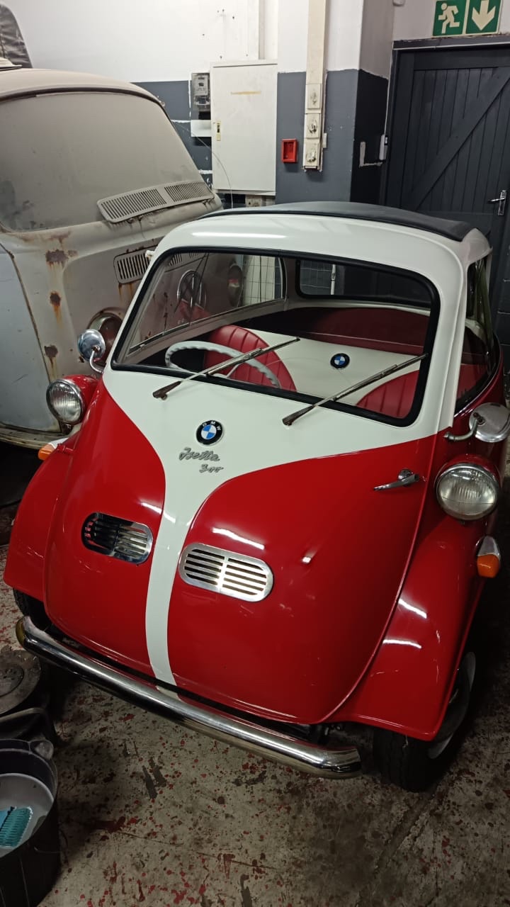 1956 BMW ISETTA 300 SEDAN