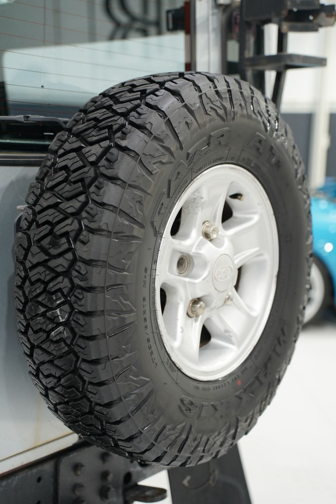 2007 LAND ROVER DEFENDER 6 SP MANUAL WAGON 