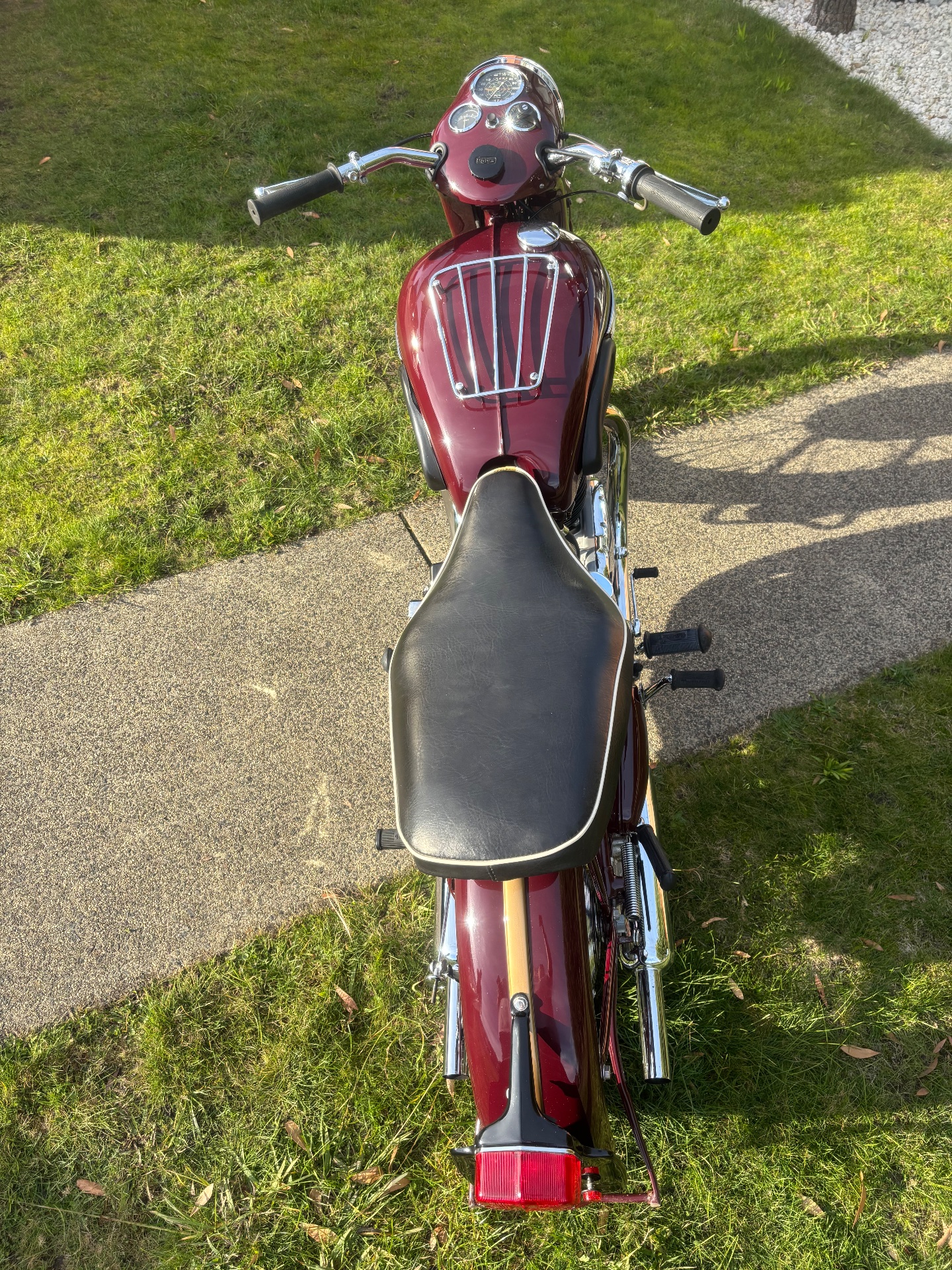 1952 TRIUMPH 5T 500CC TWIN ROAD 